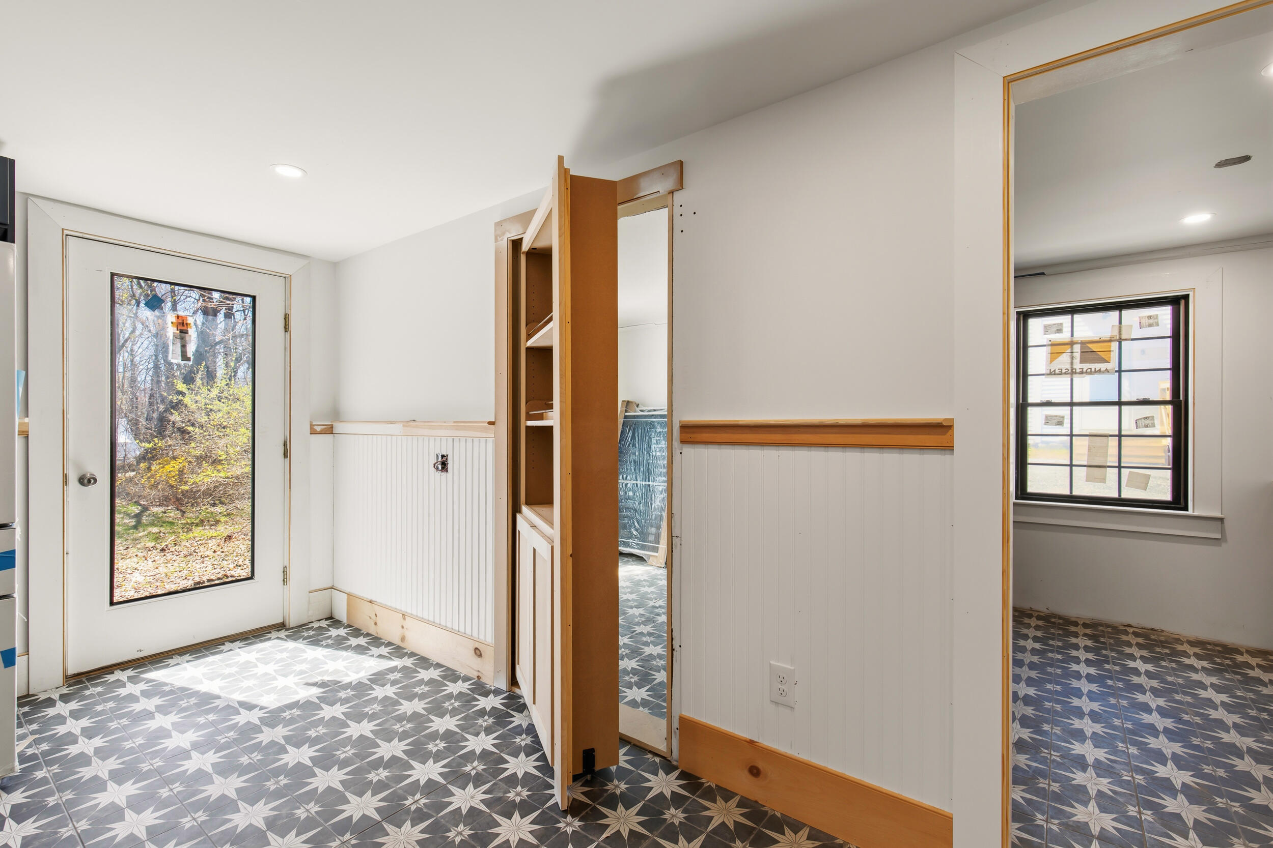 15 Ossipee Trail E