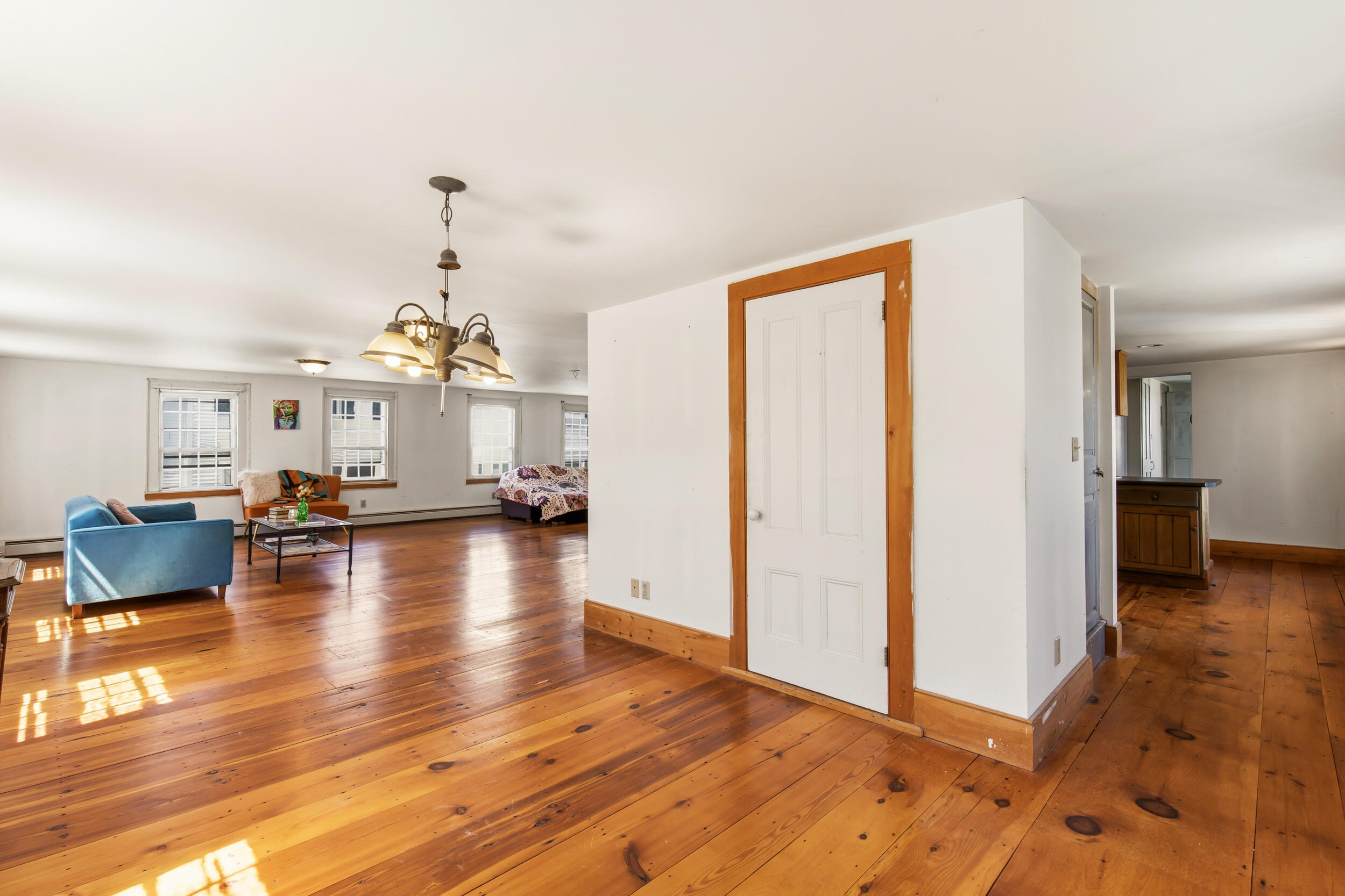 15 Ossipee Trail E