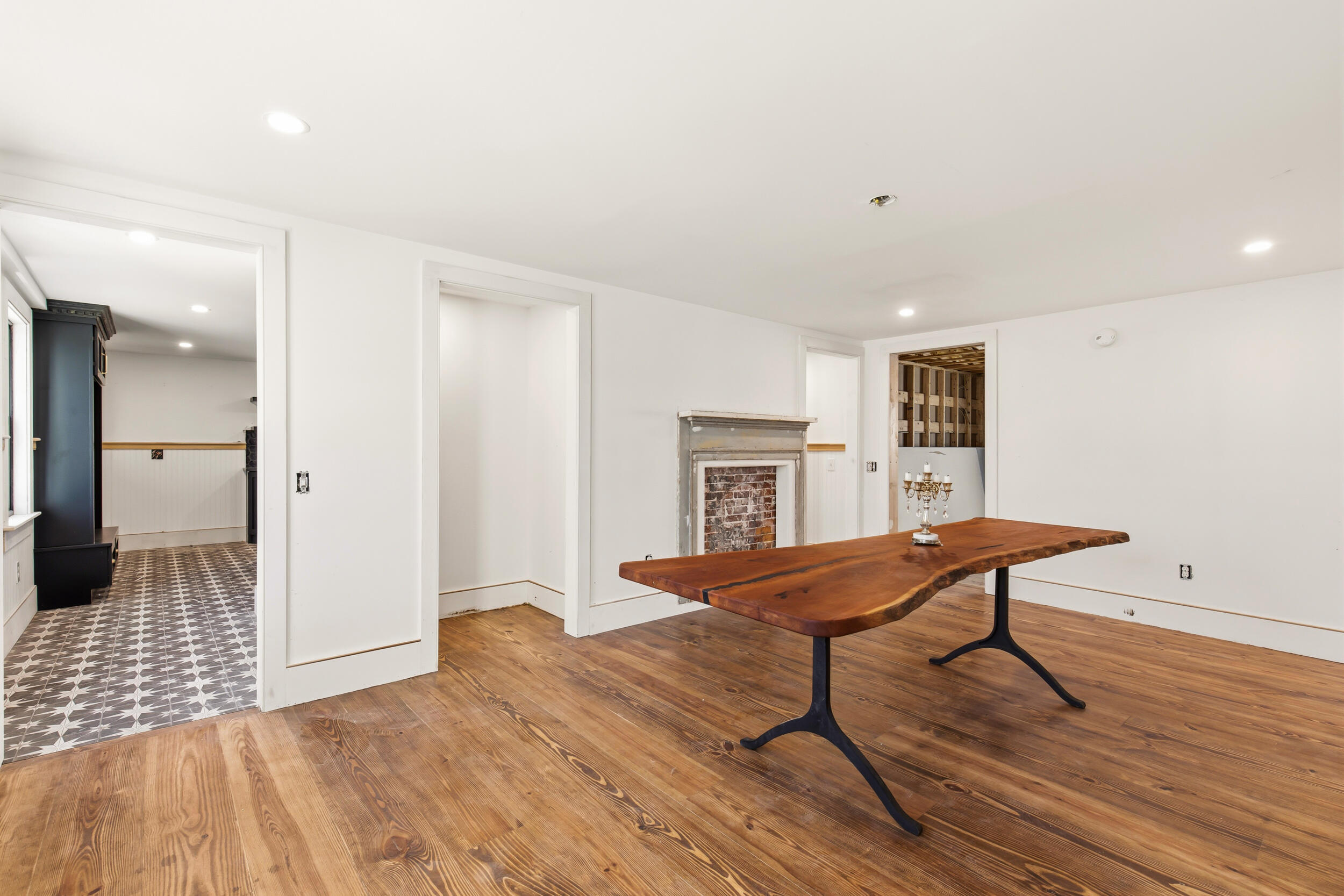 15 Ossipee Trail E