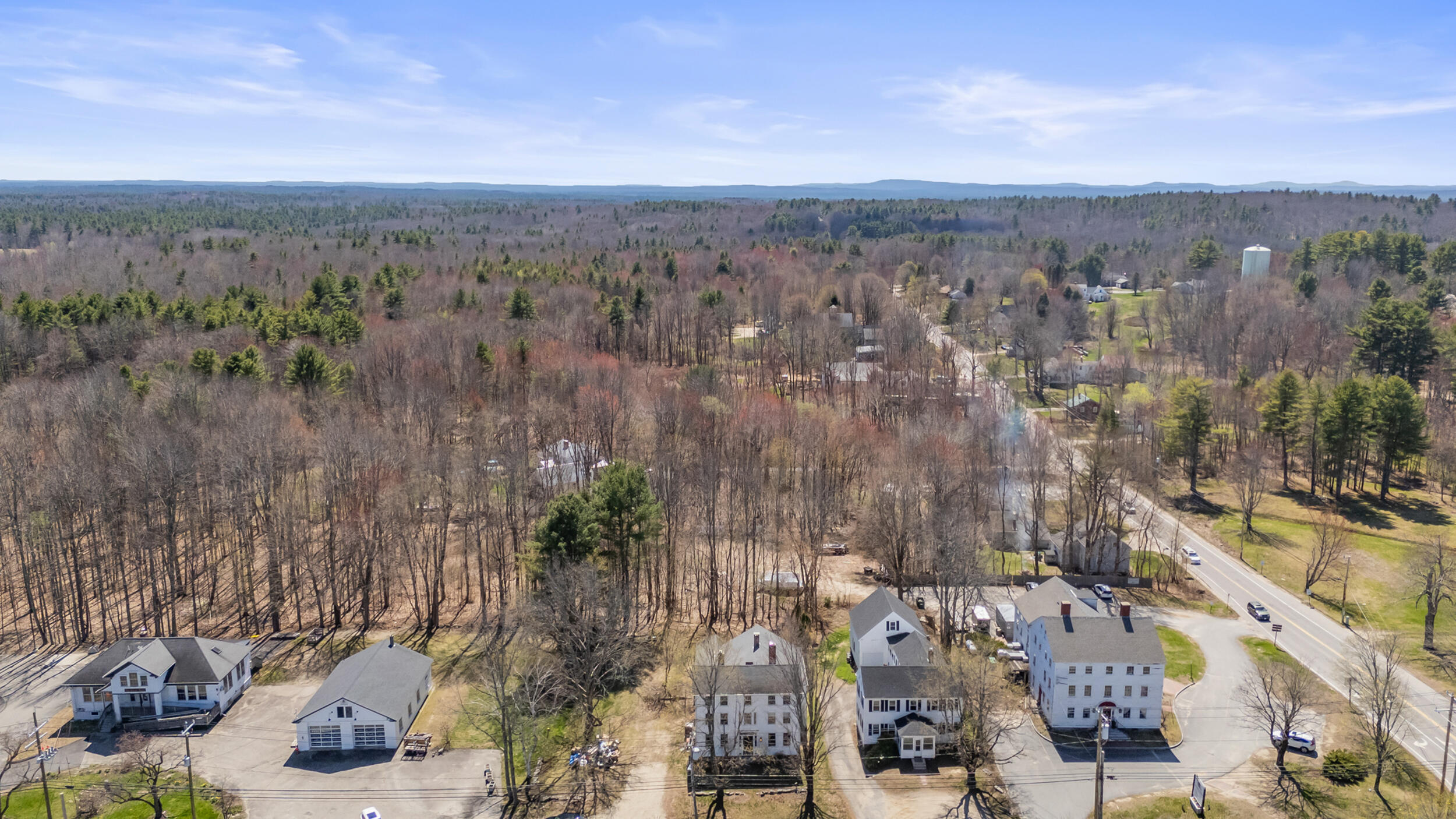 15 Ossipee Trail E