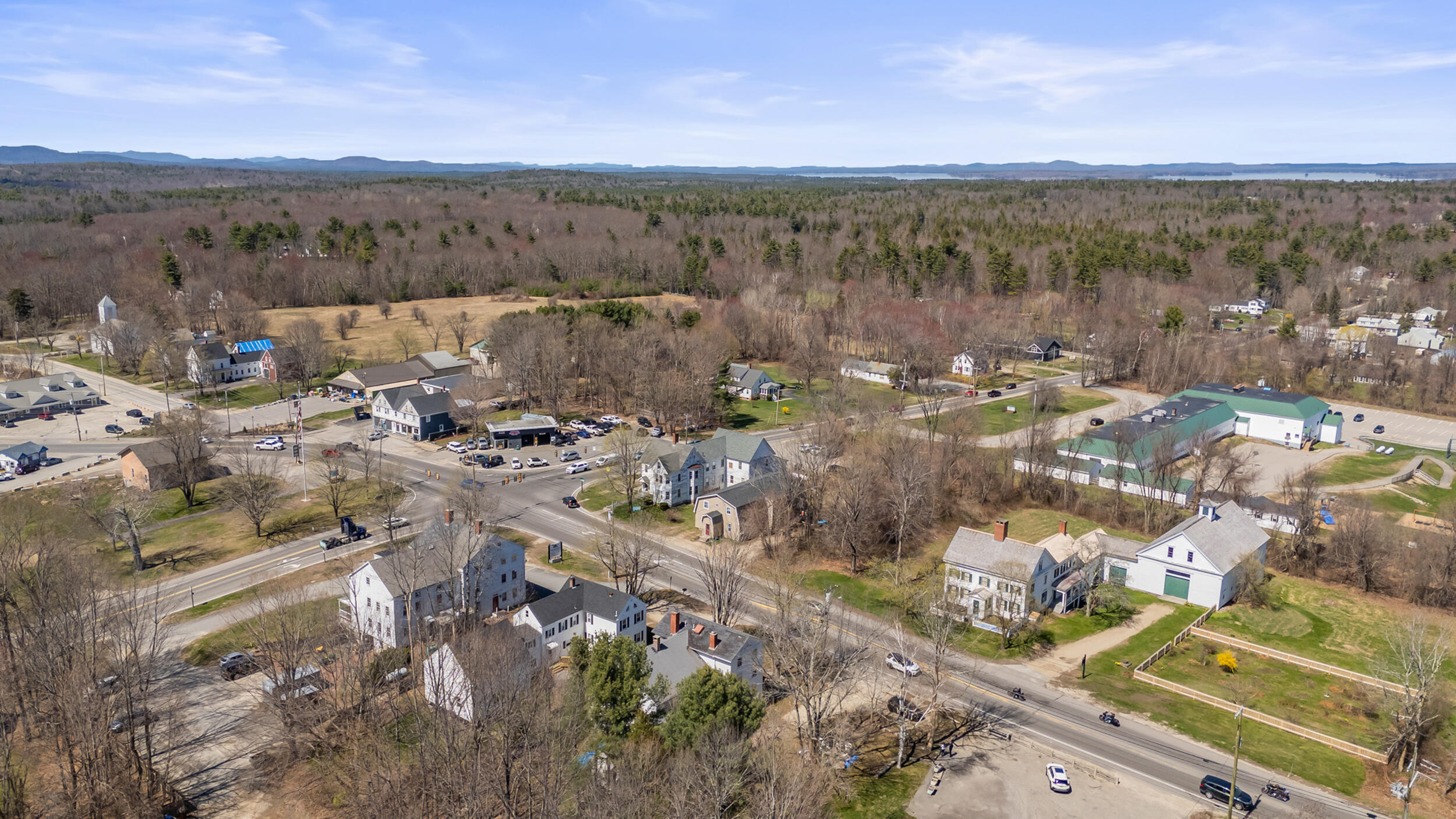 15 Ossipee Trail E