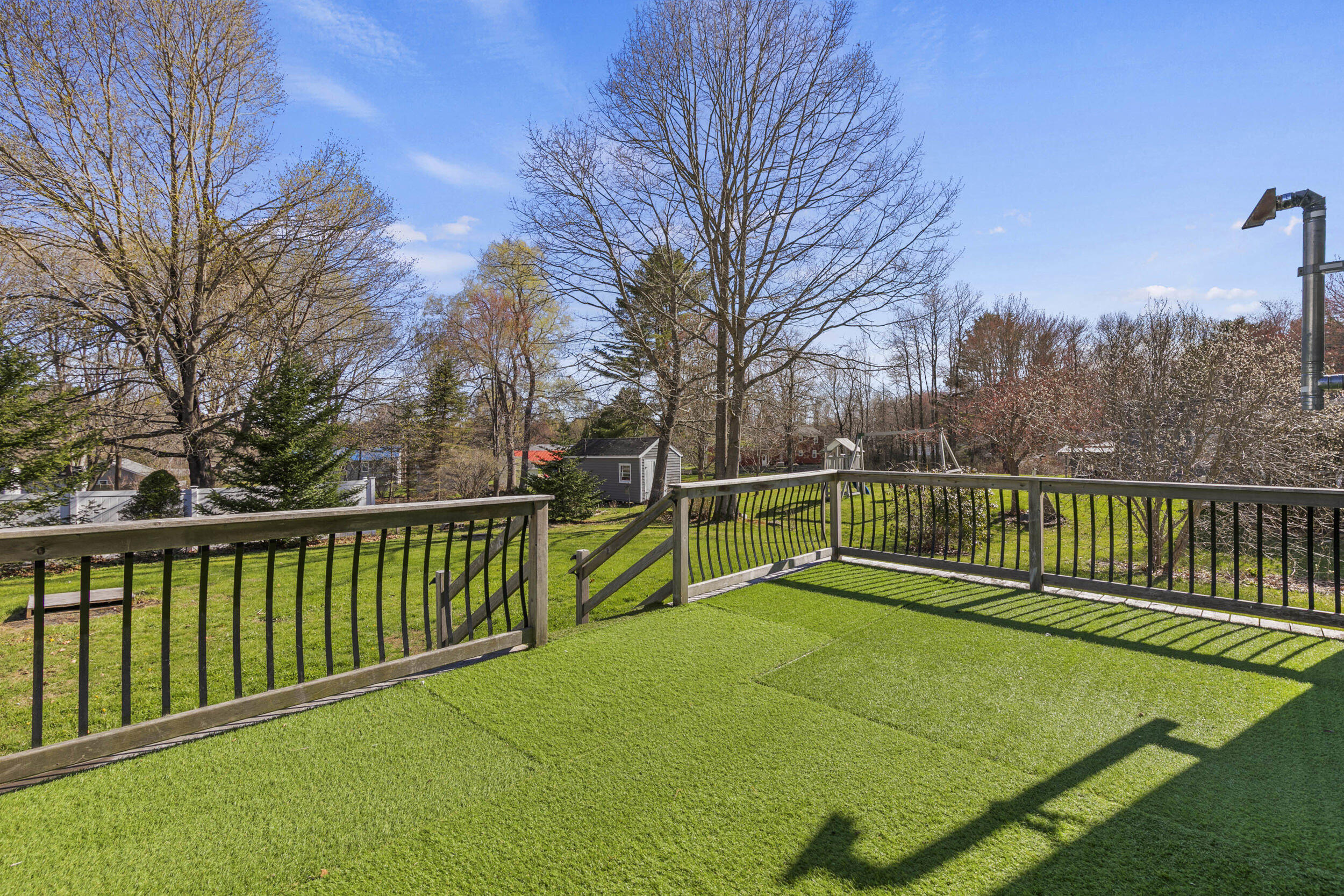115 River Road