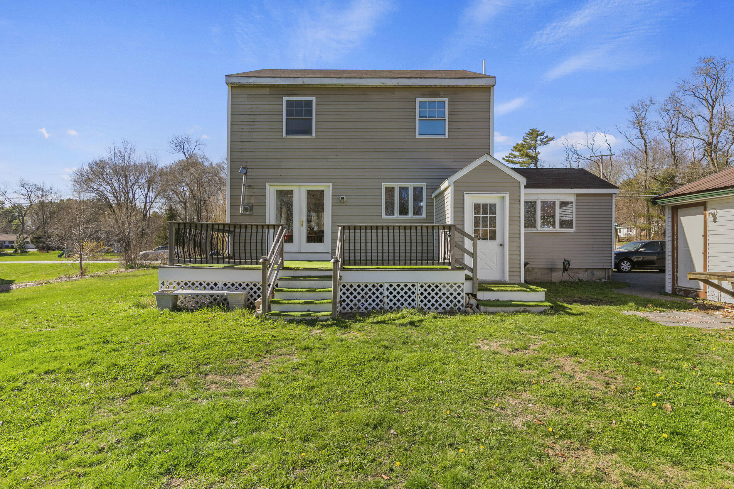 115 River Road
