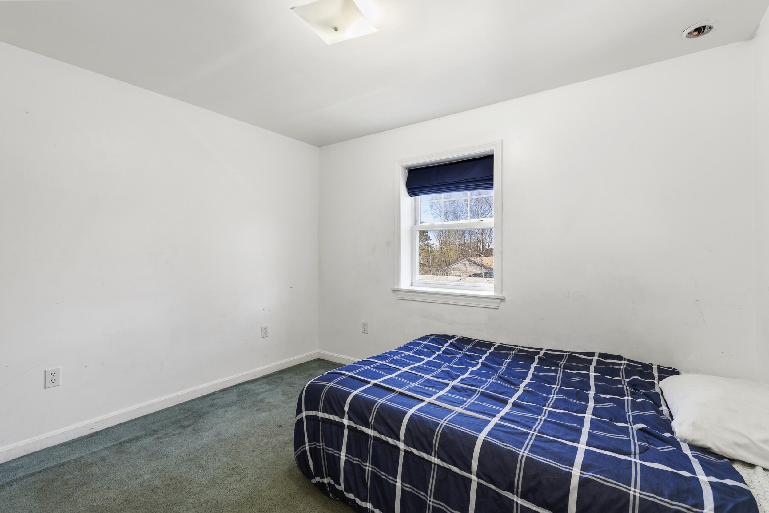 115 River Road