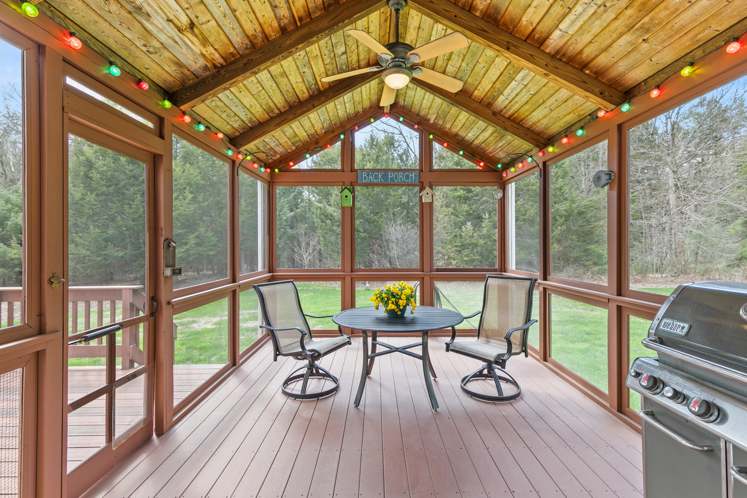 23 Porcupine Ridge Way