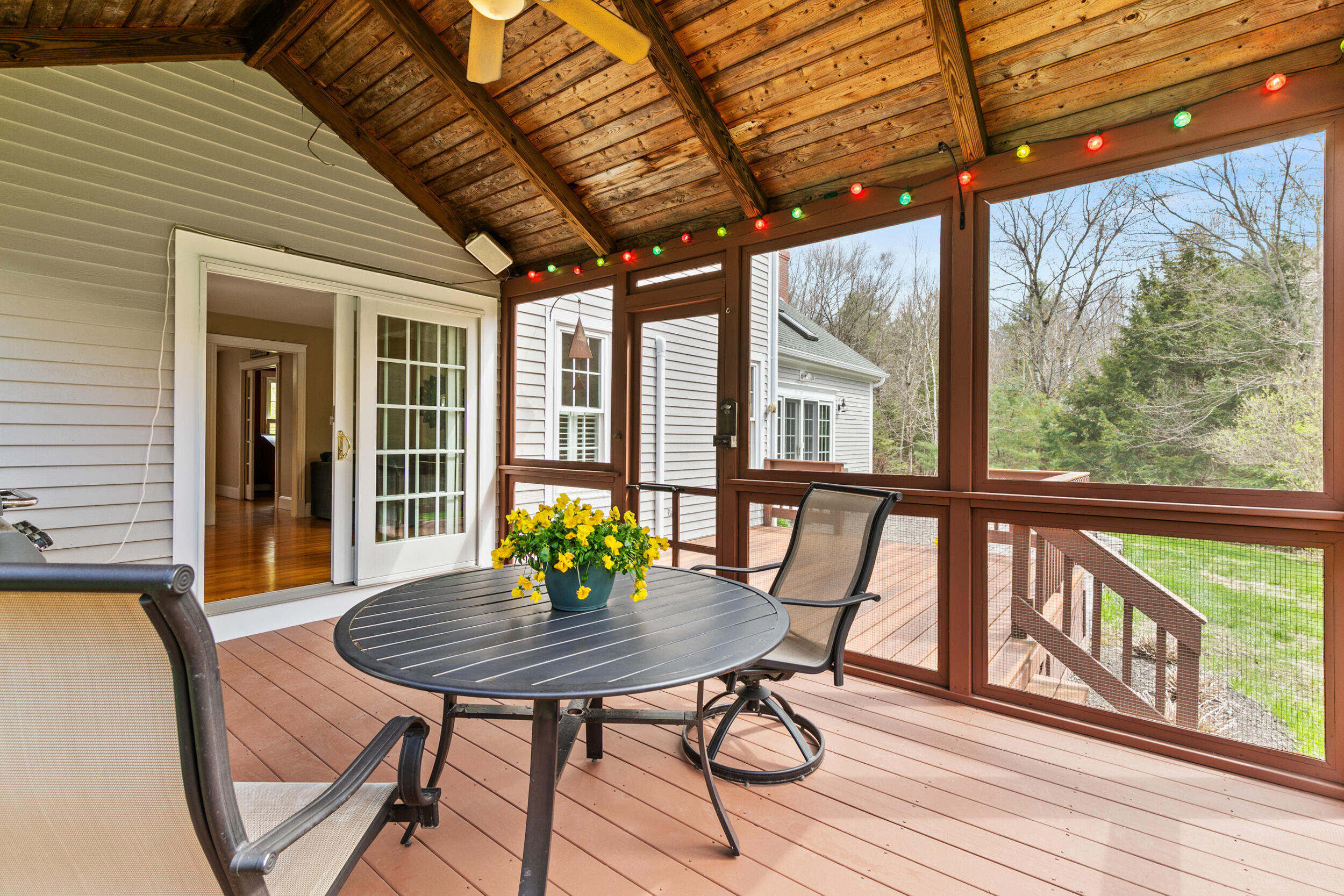 23 Porcupine Ridge Way