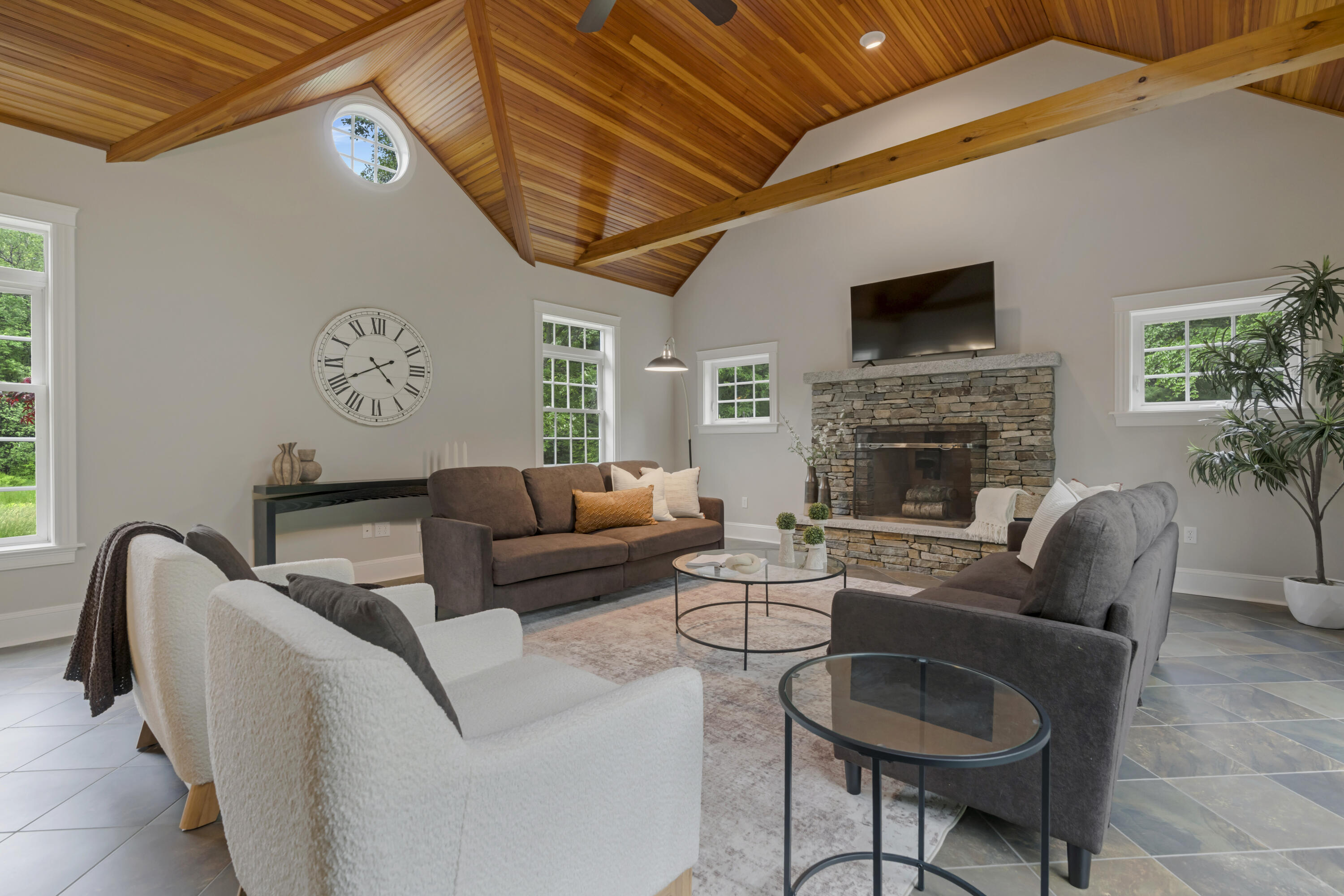 23 Porcupine Ridge Way