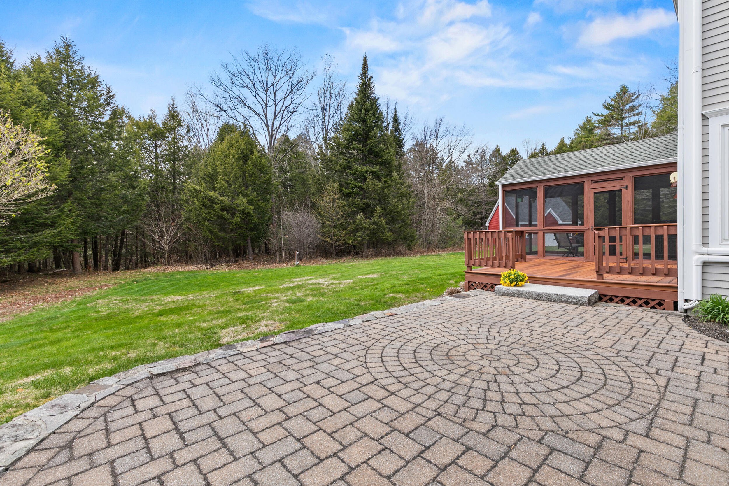 23 Porcupine Ridge Way