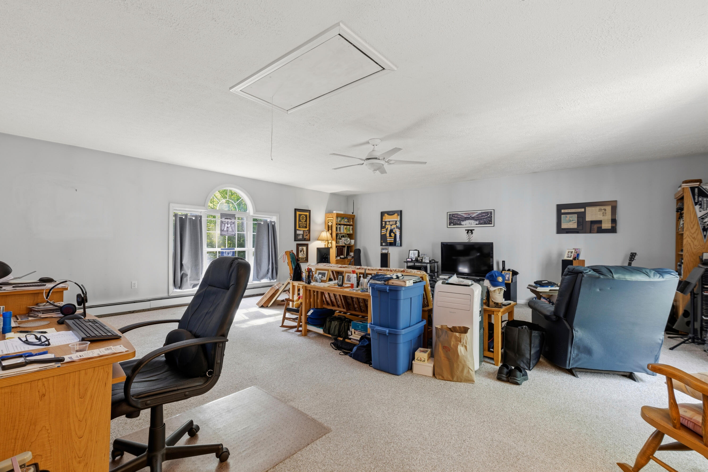 4 River Meadow Circle