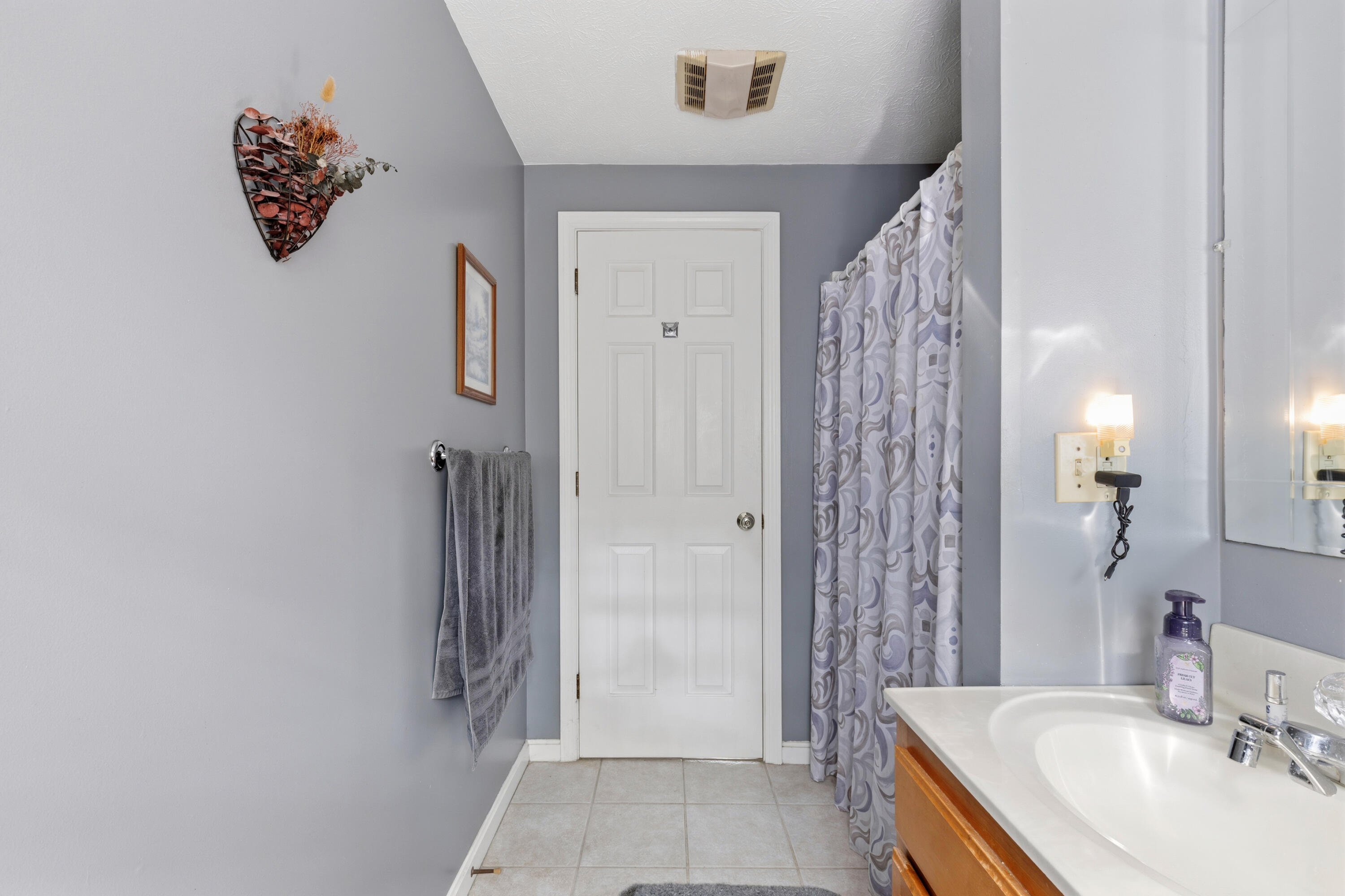 4 River Meadow Circle