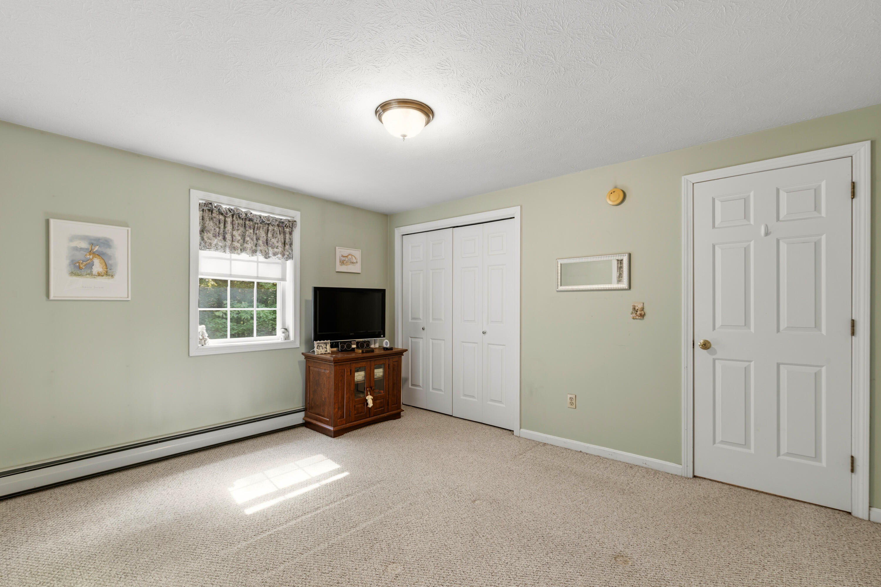 4 River Meadow Circle