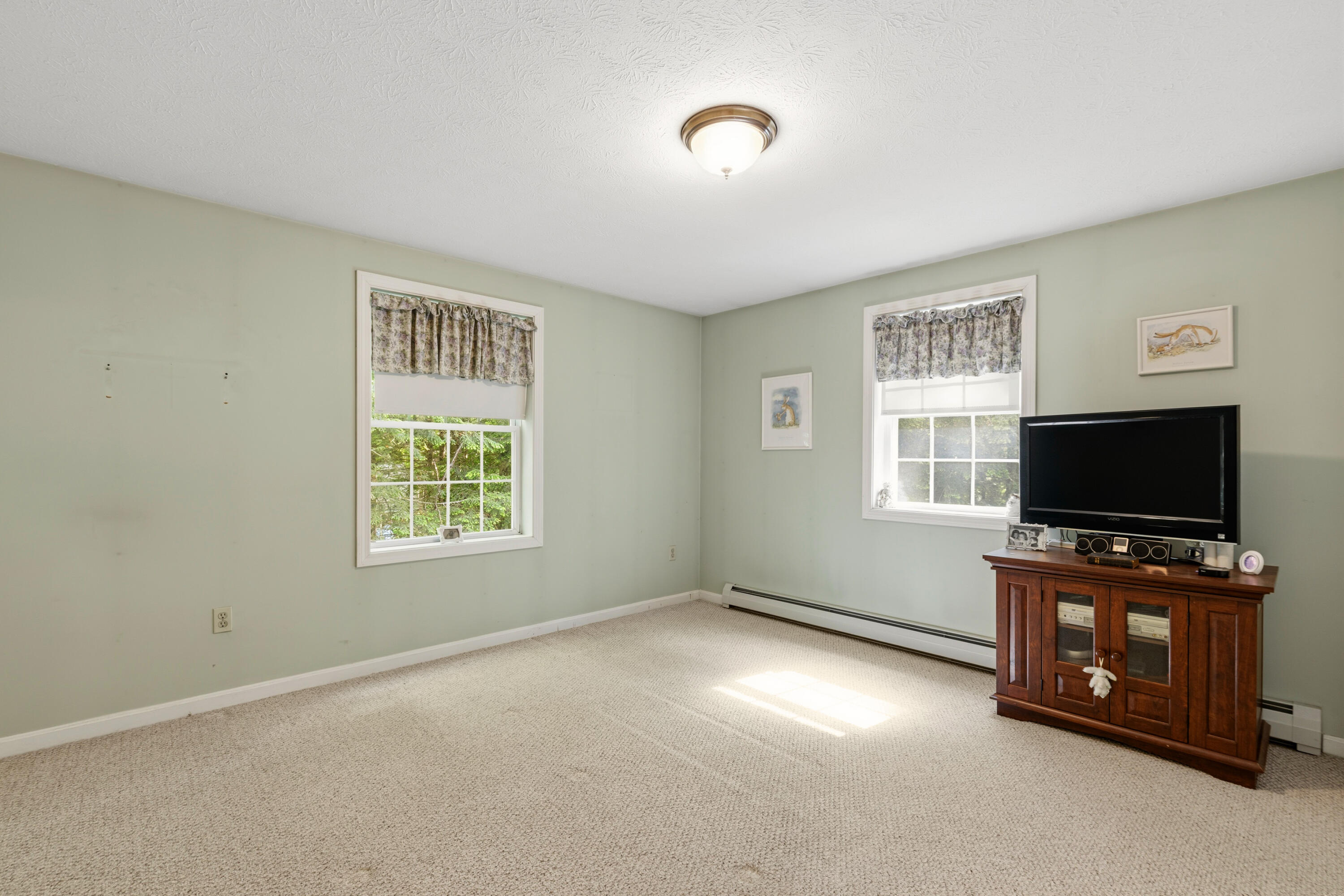 4 River Meadow Circle