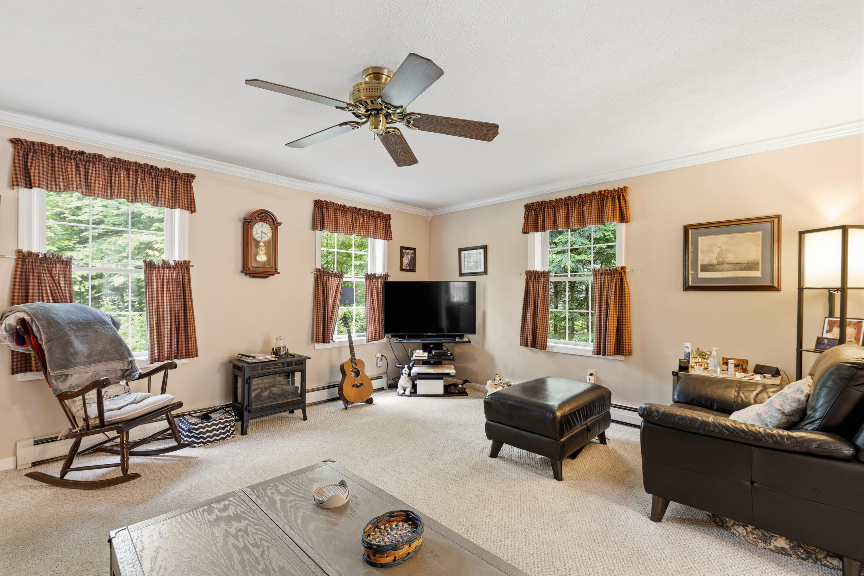4 River Meadow Circle