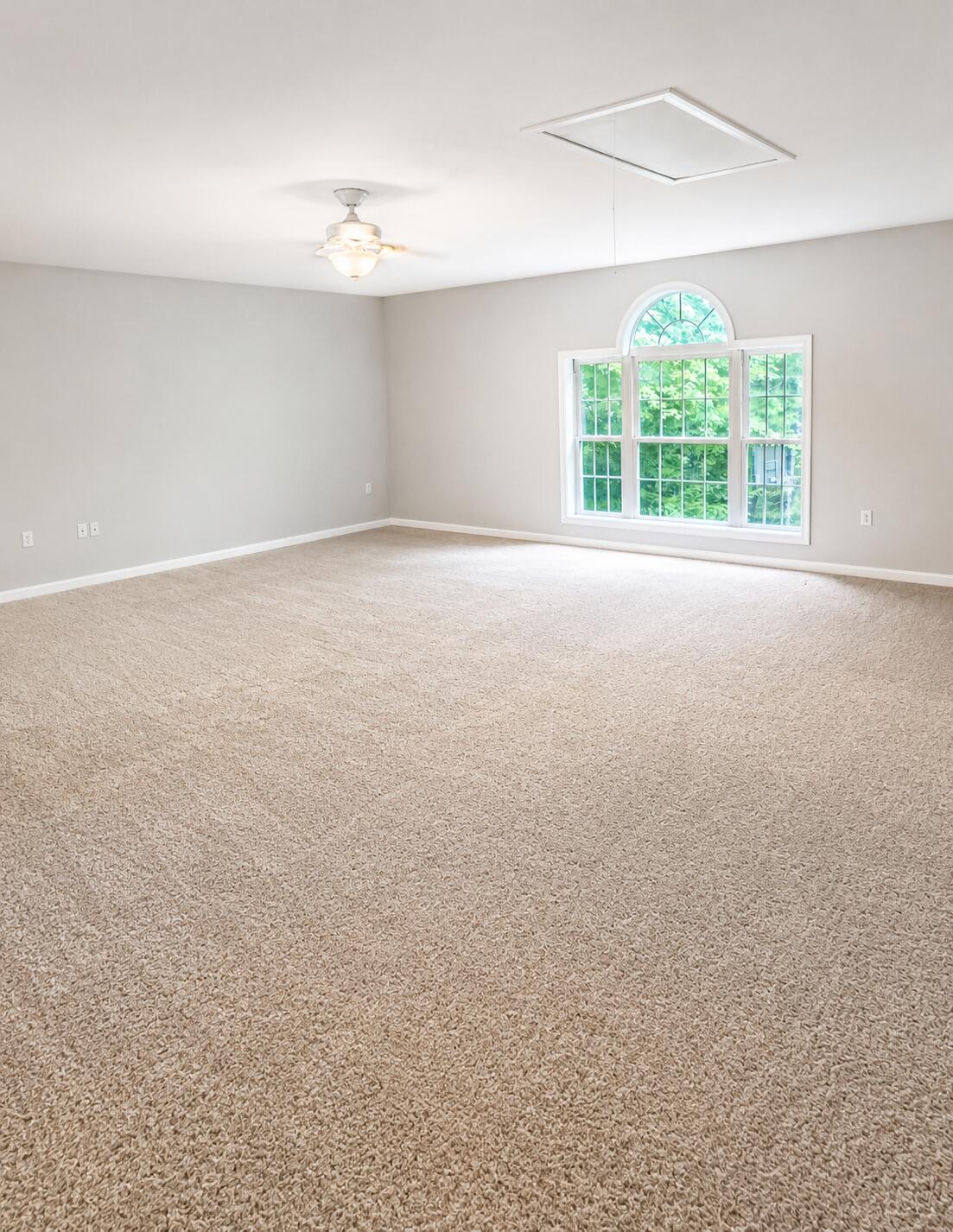 4 River Meadow Circle
