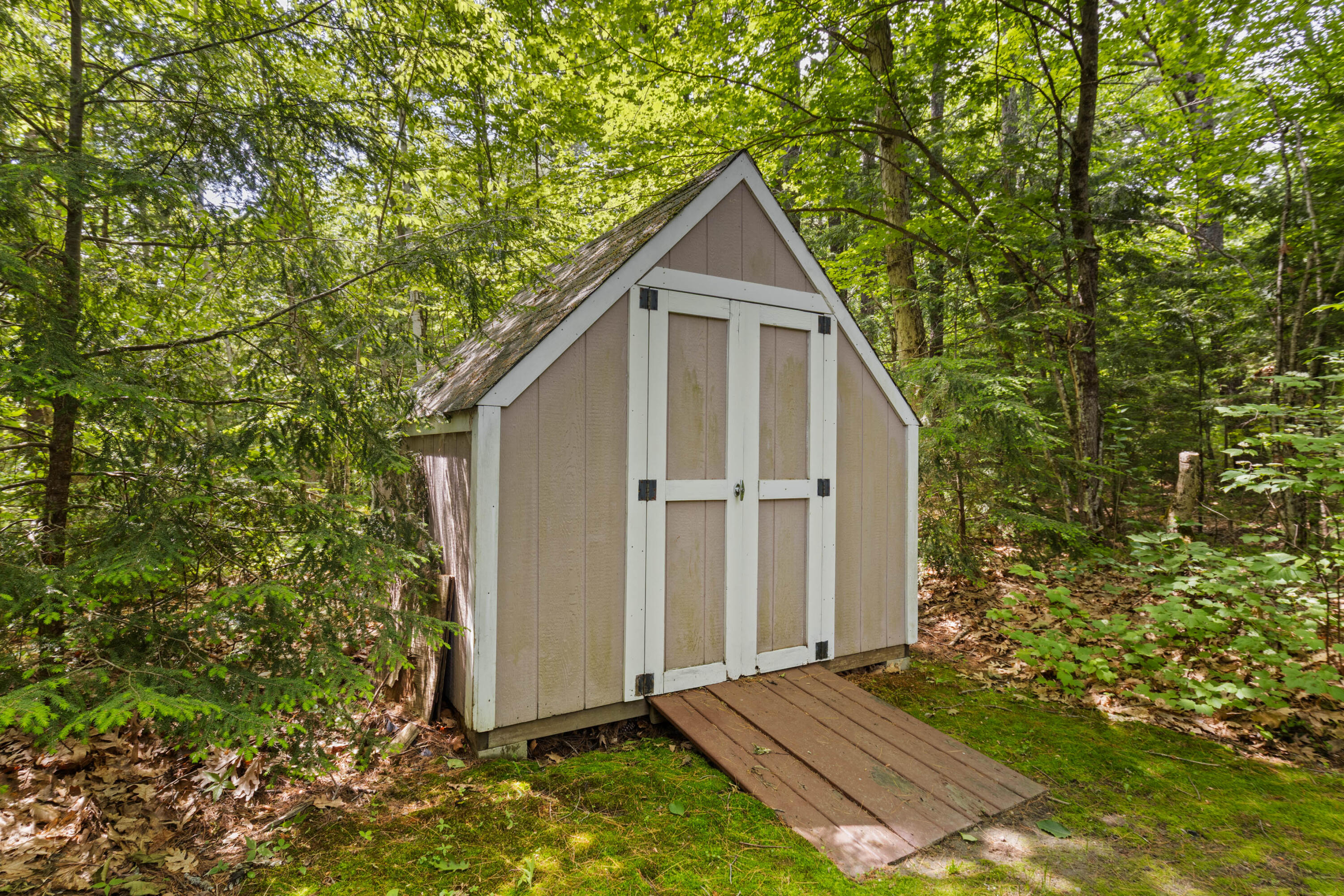 4 River Meadow Circle