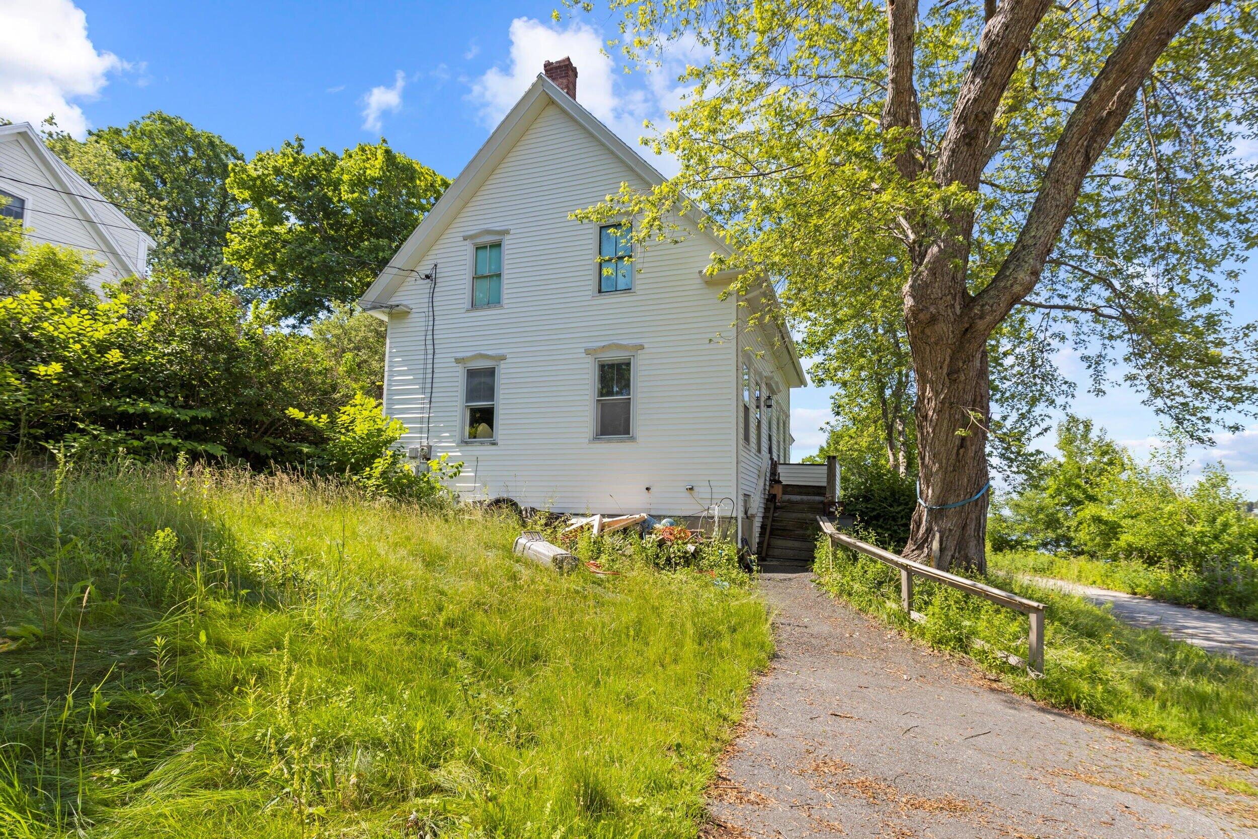 9 Lower Road