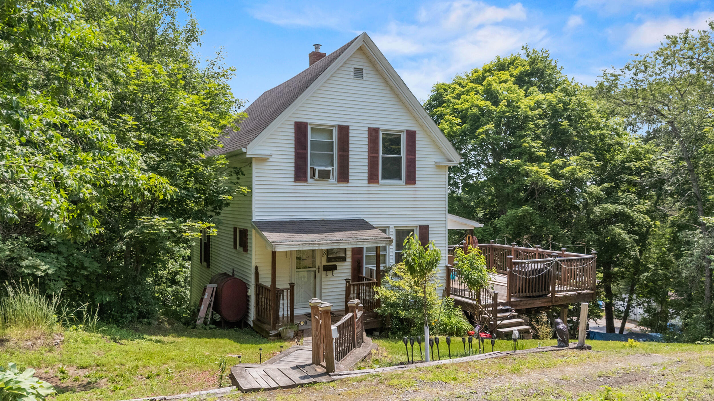 8 Goddard Street