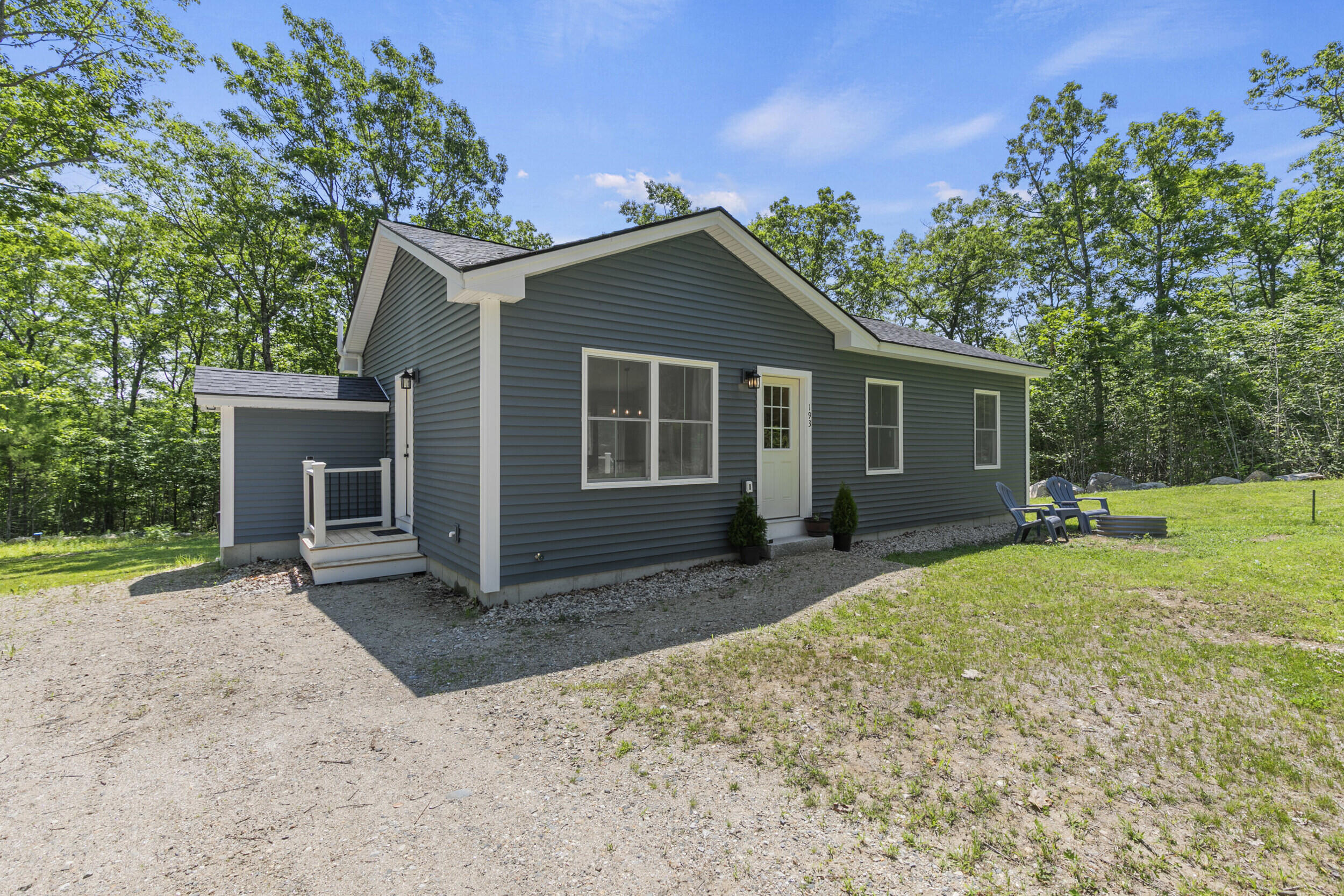 193 Dunton Road