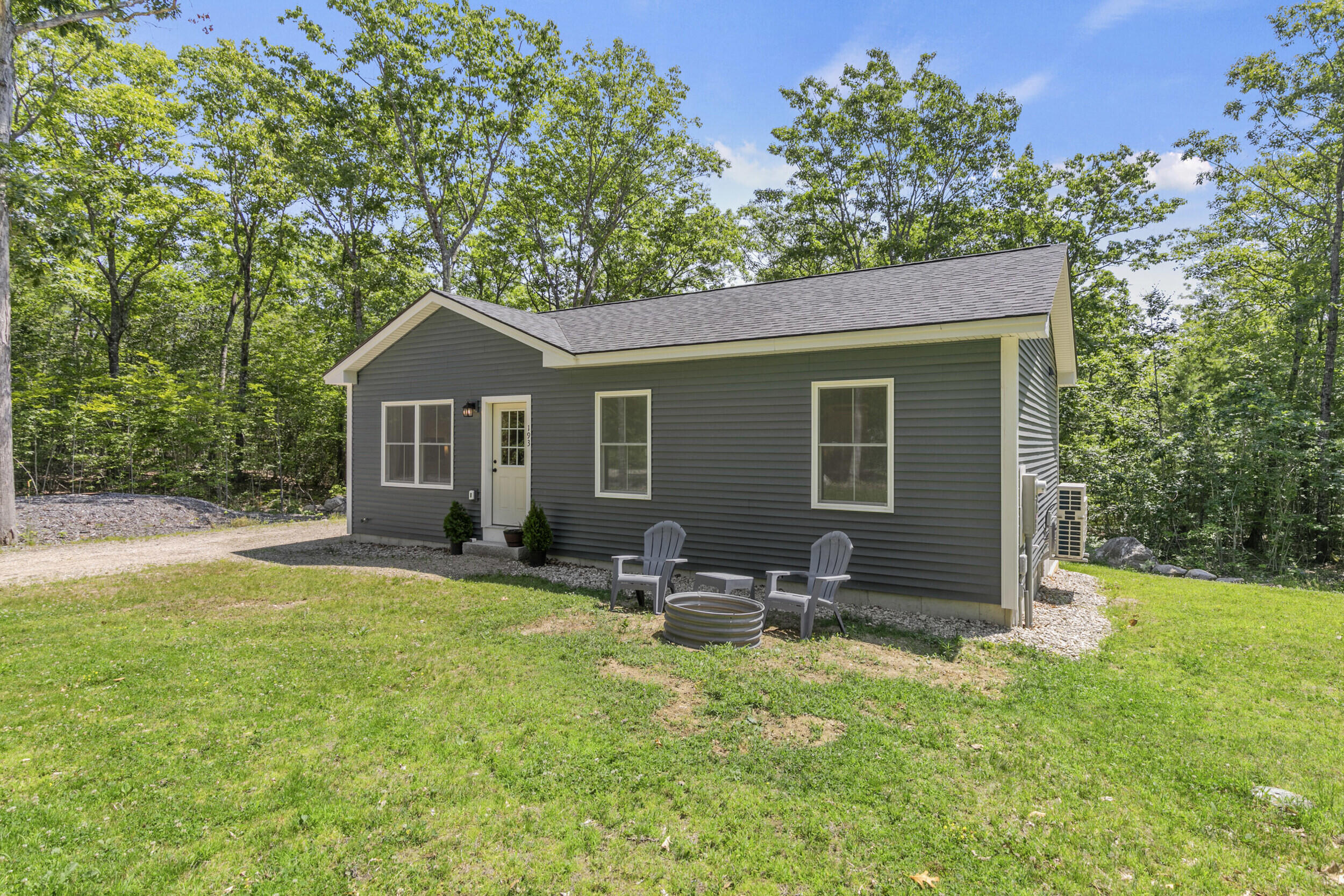 193 Dunton Road