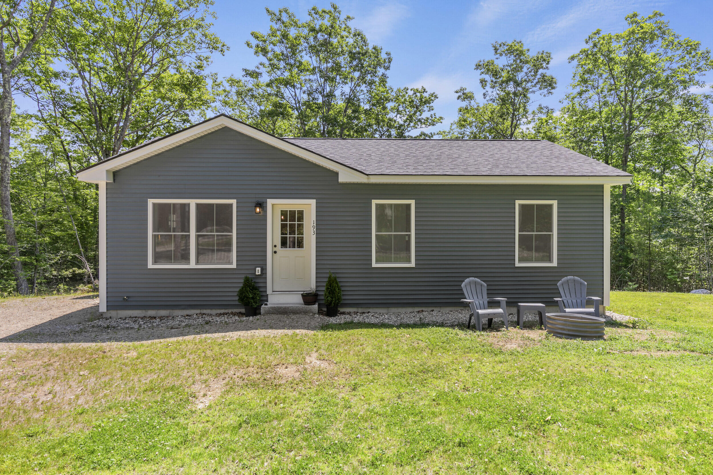 193 Dunton Road