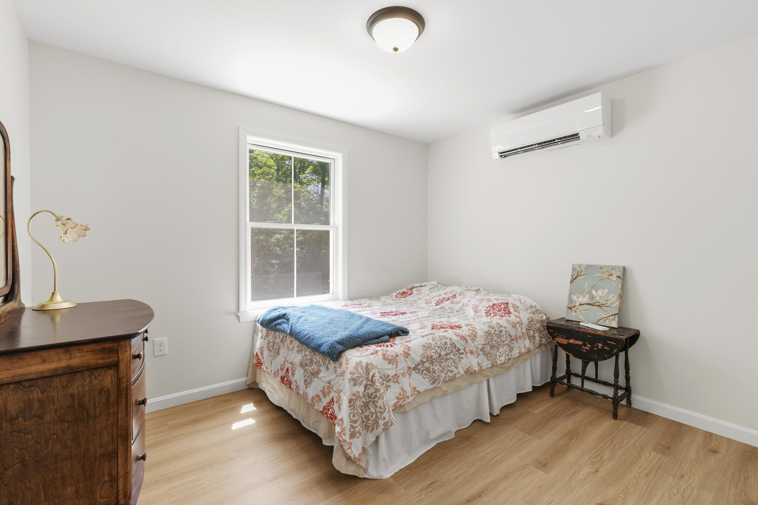 193 Dunton Road