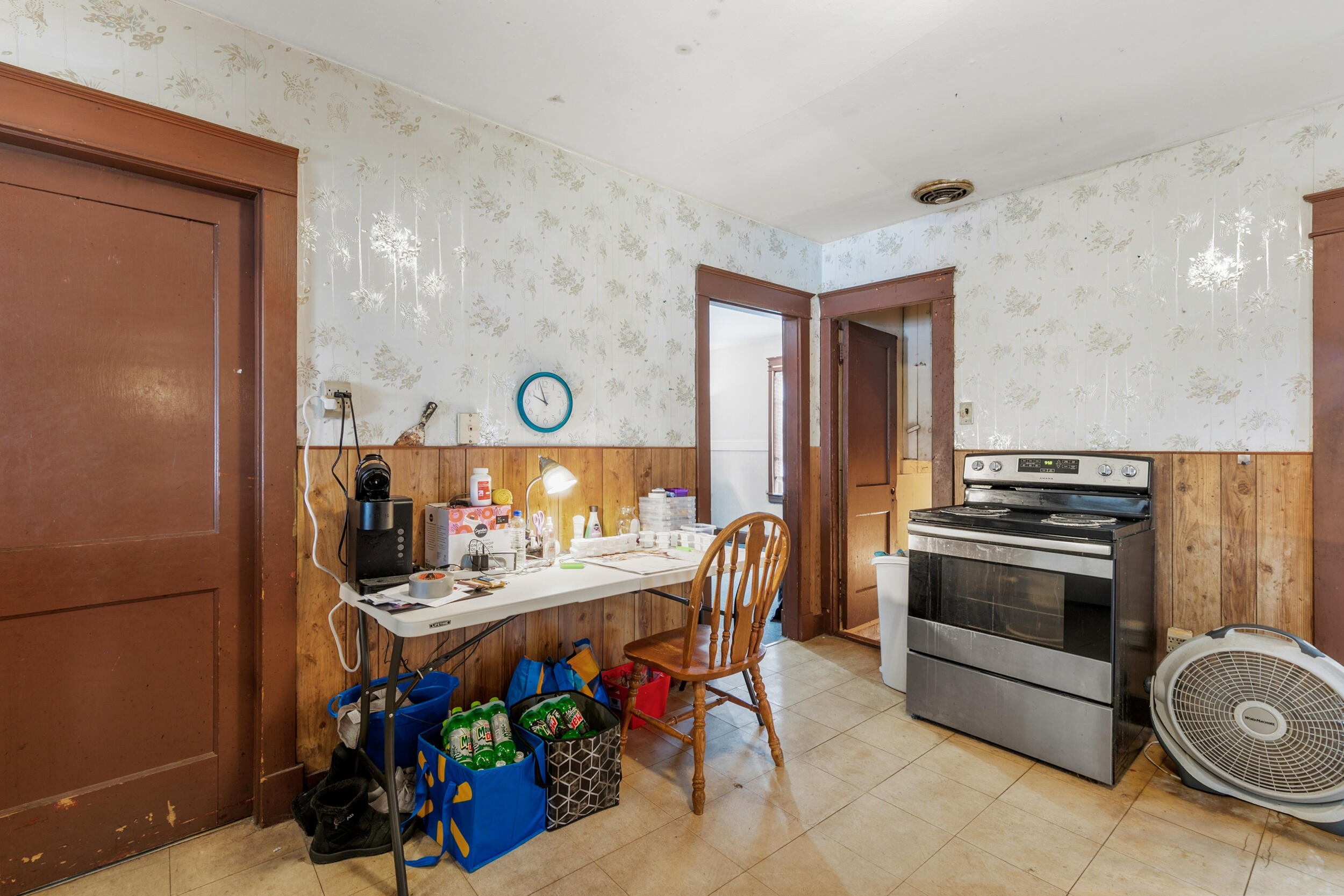 72 Scribner Boulevard