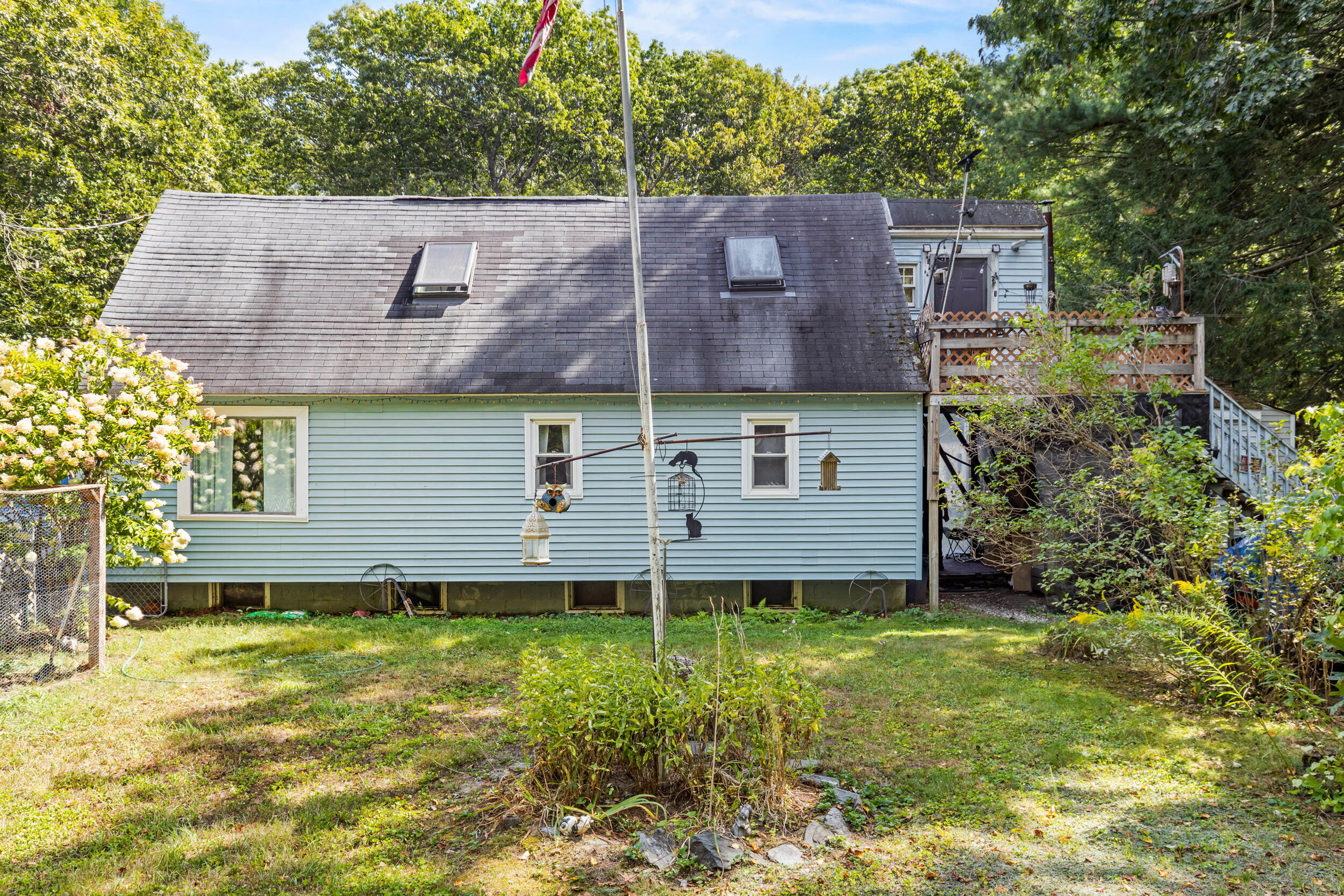 10 Larrabee Farms Road