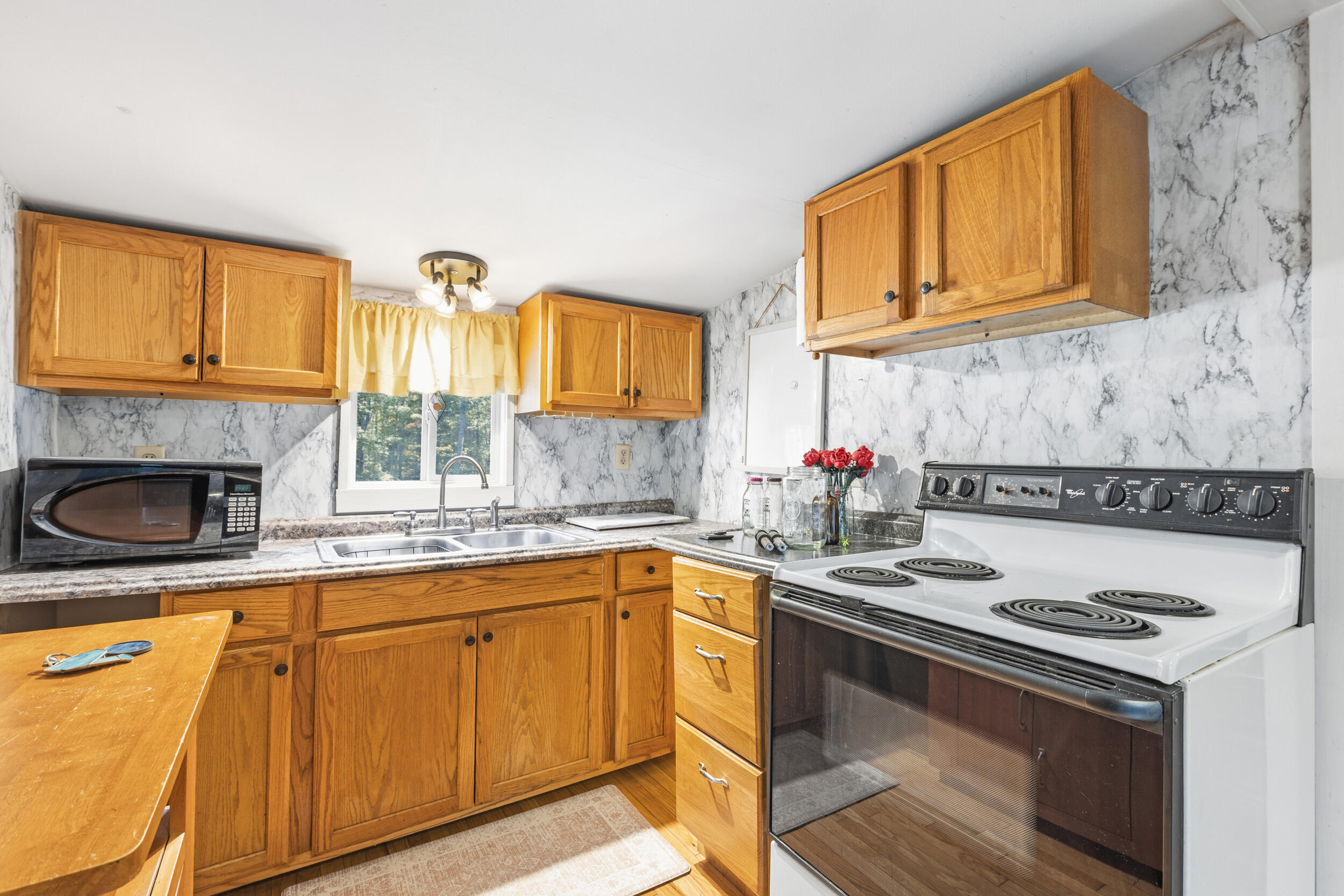 10 Larrabee Farms Road
