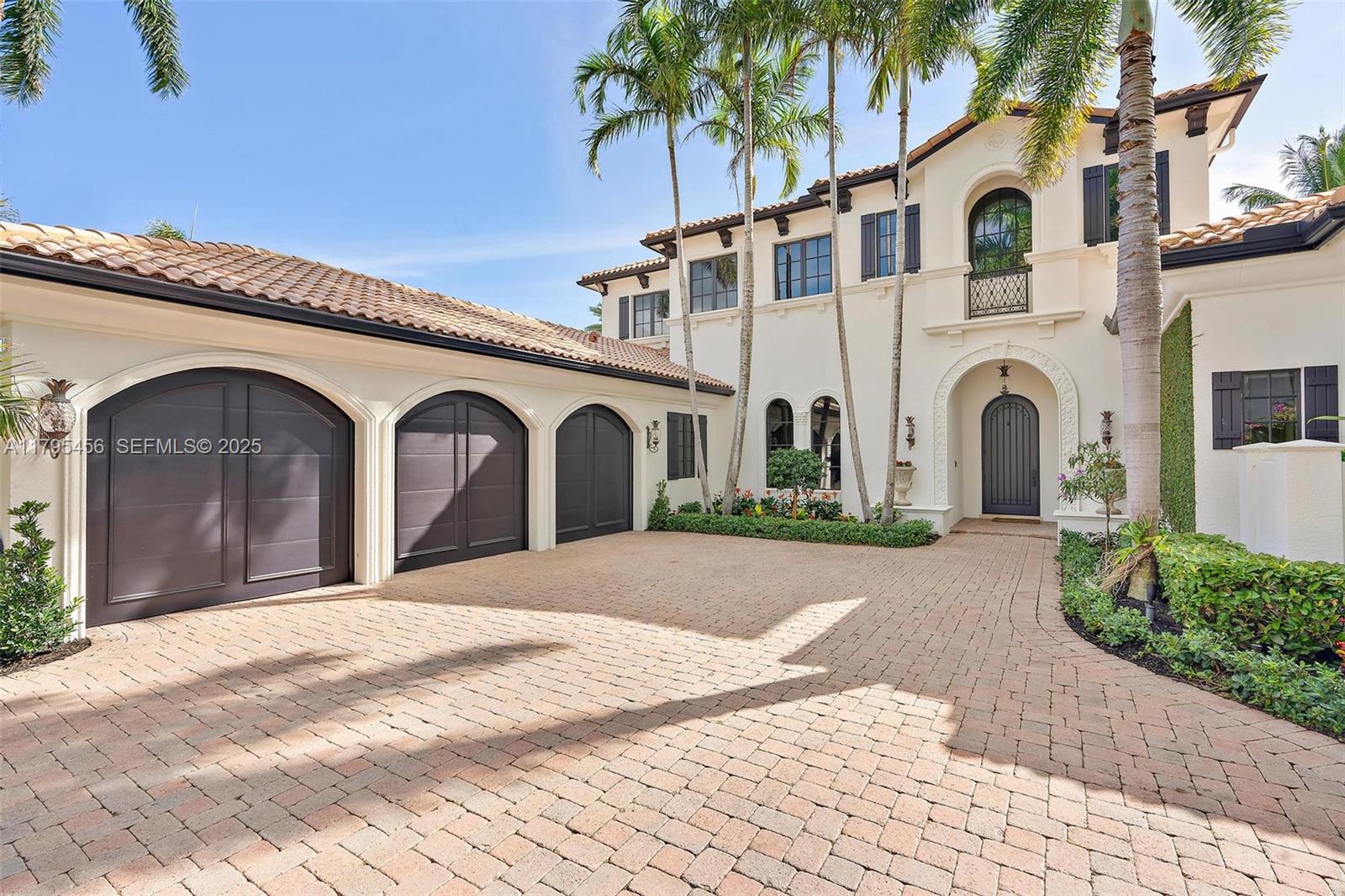 848 Harbour Isle Place