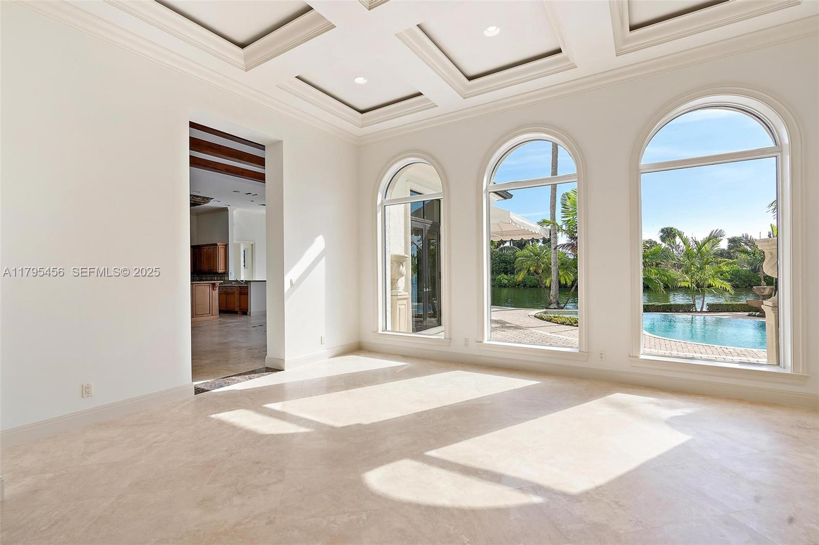 848 Harbour Isle Place