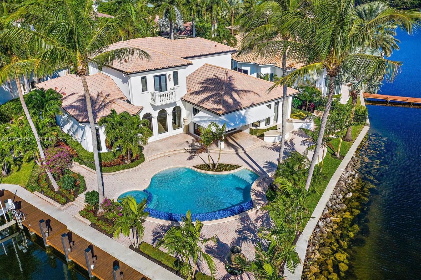 848 Harbour Isle Place