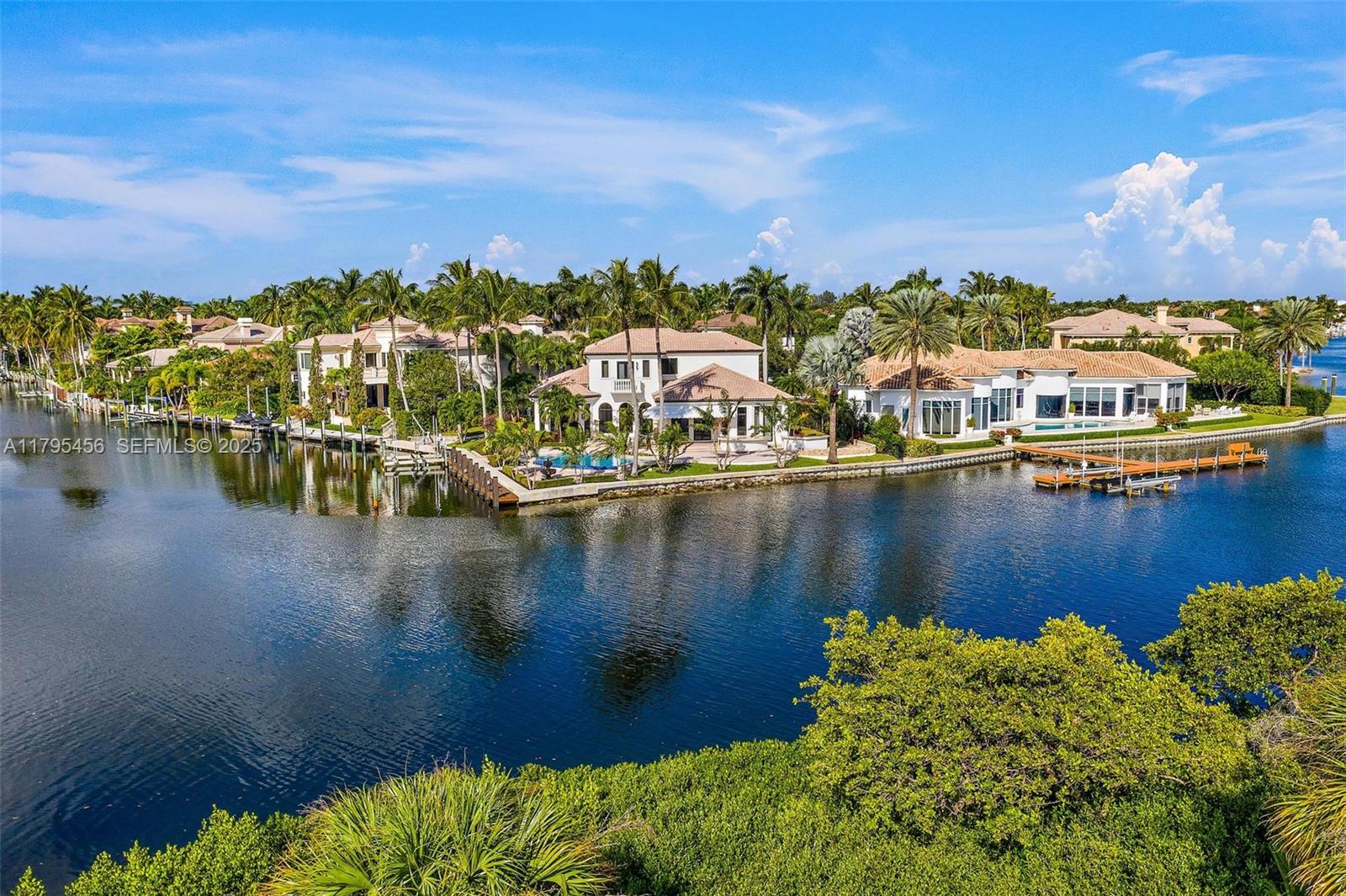848 Harbour Isle Place