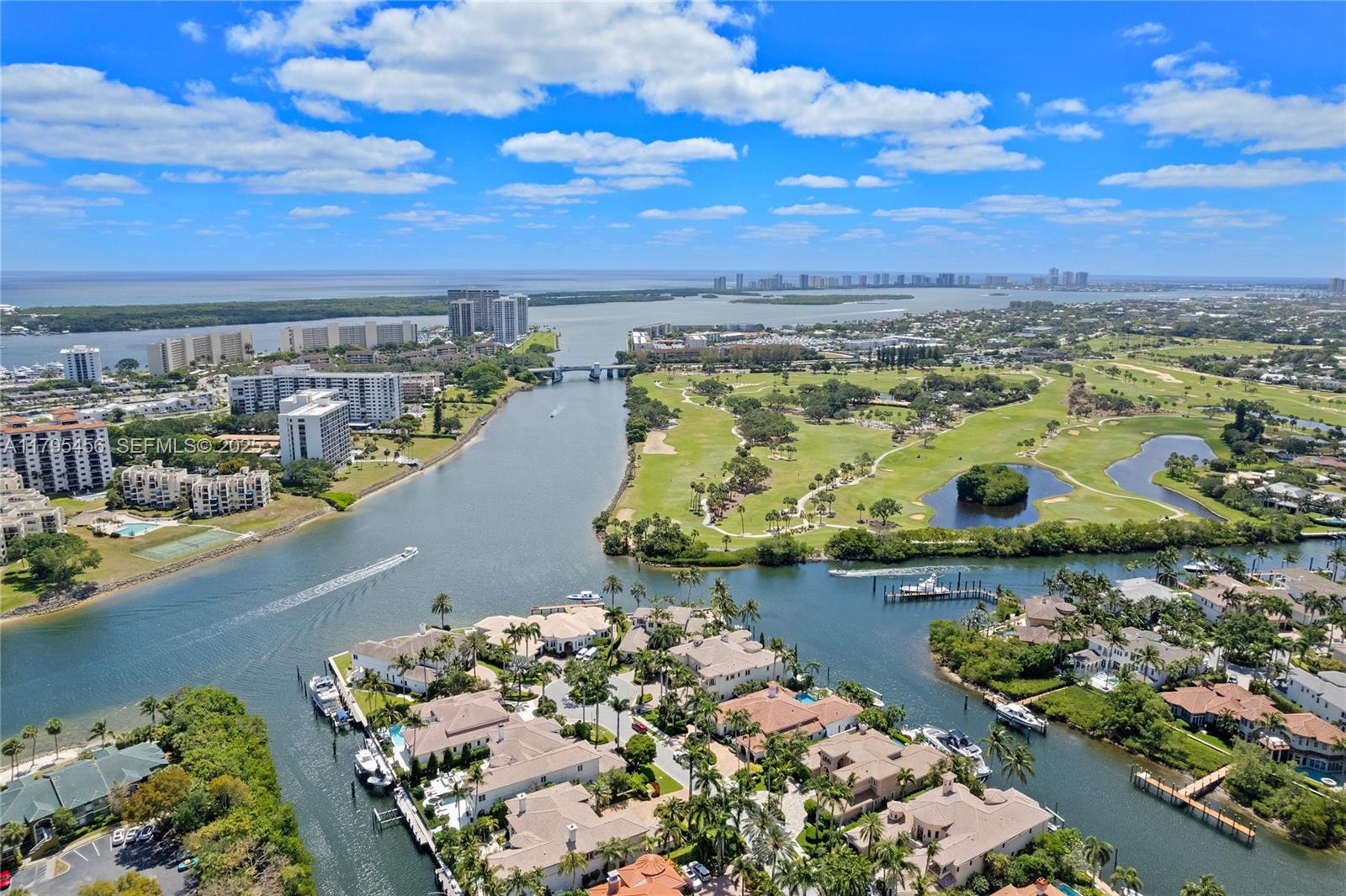 848 Harbour Isle Place