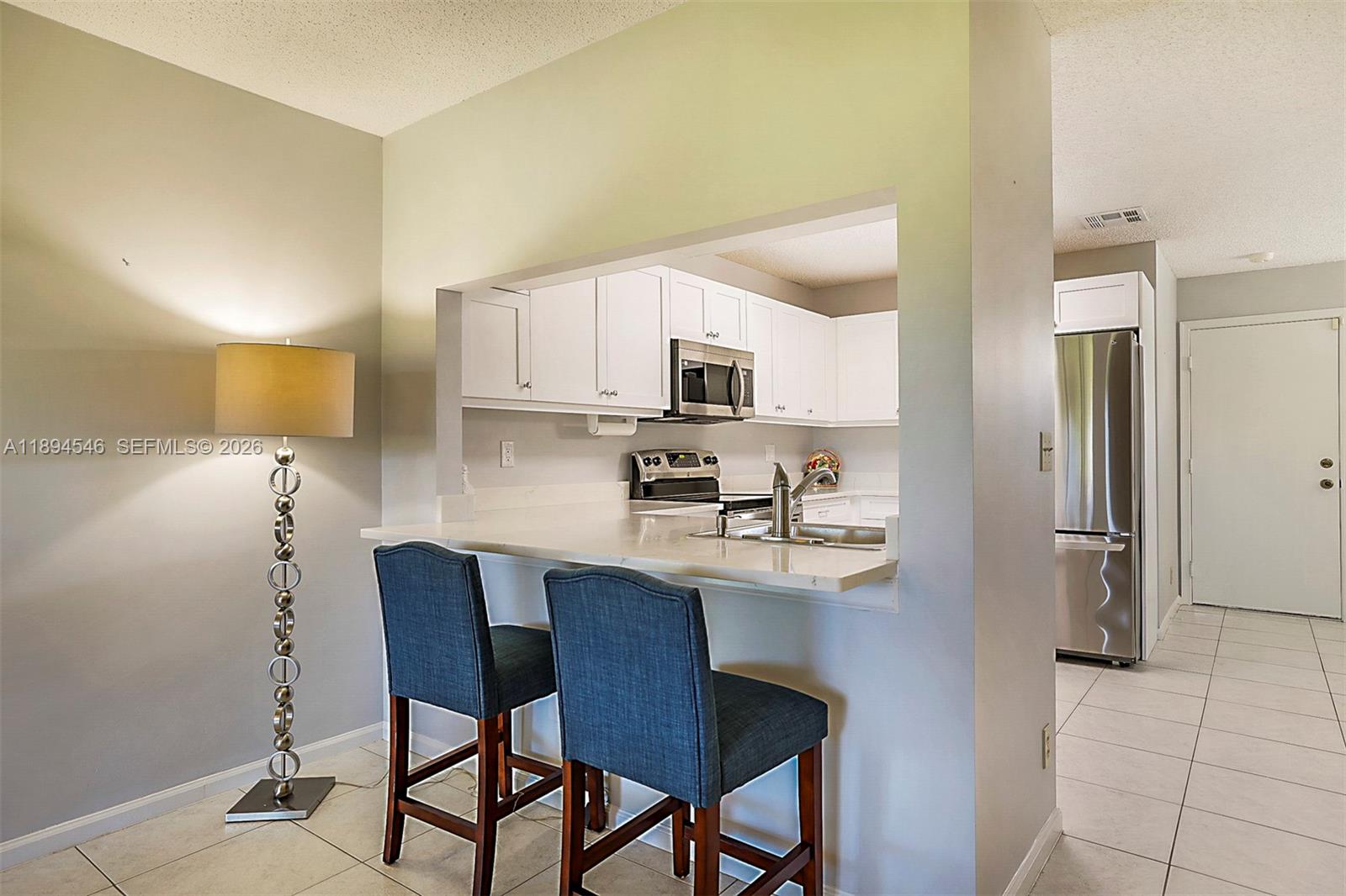 8853 SE Riverfront Terrace