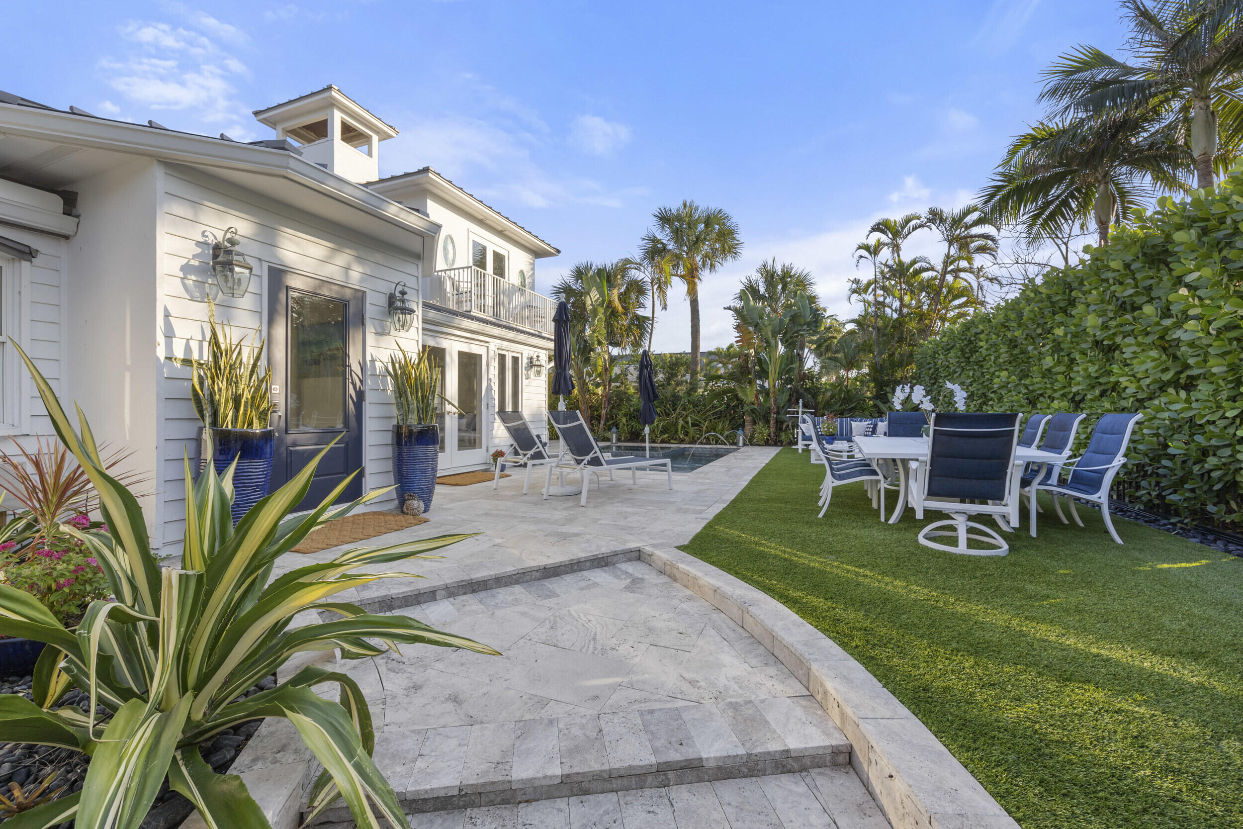122 Lighthouse