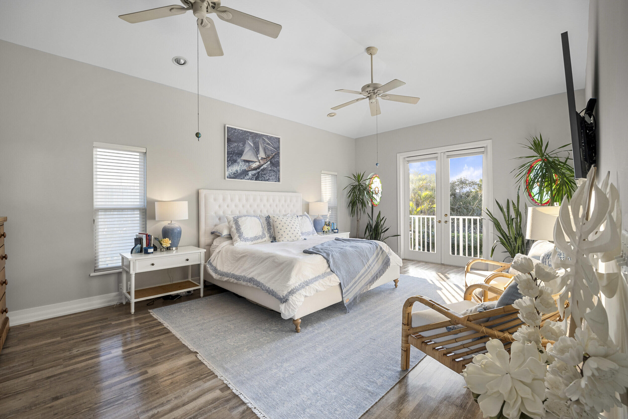 122 Lighthouse