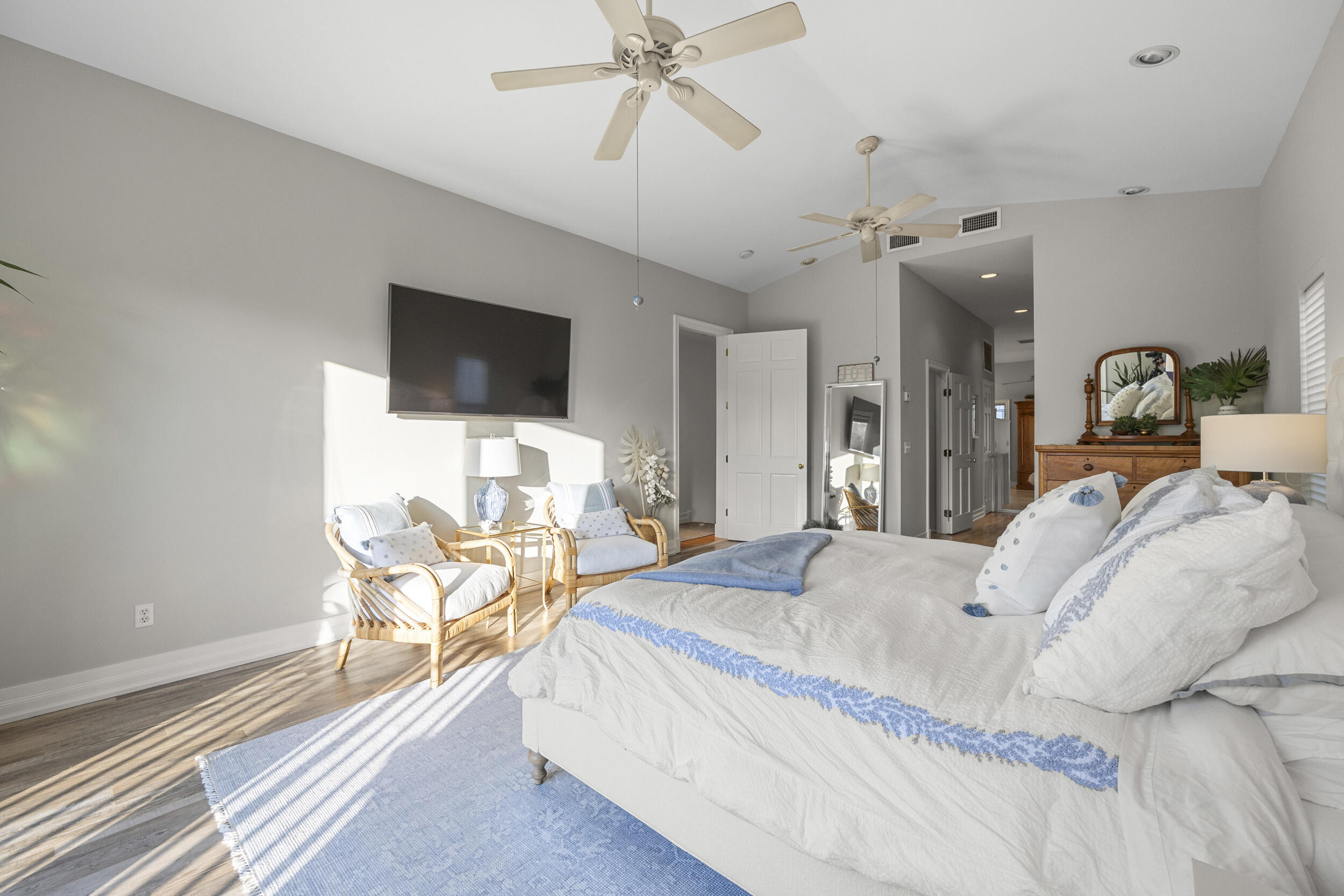 122 Lighthouse