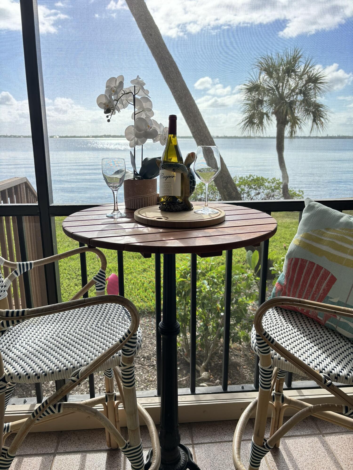 4440 NE Sandpebble Trace 104