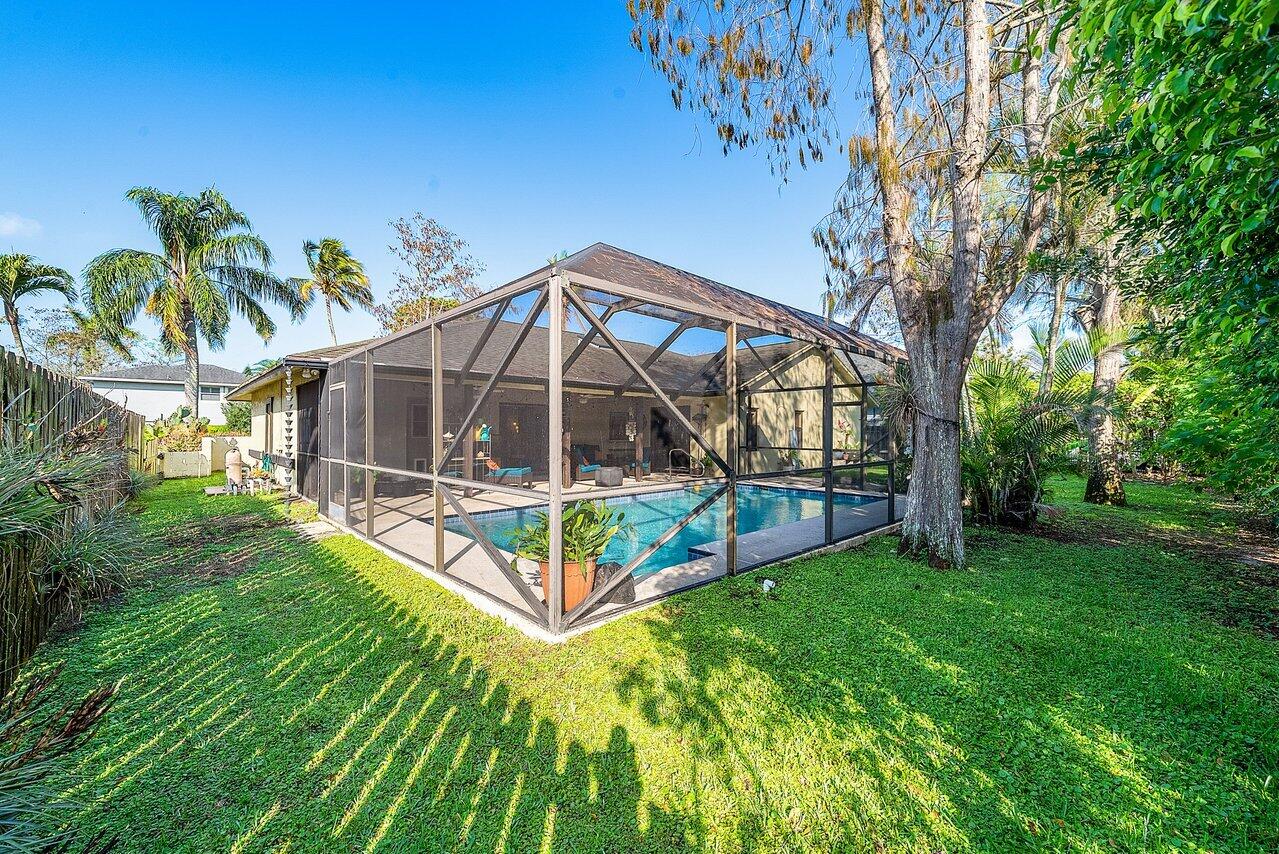 1510 Firethorn Drive