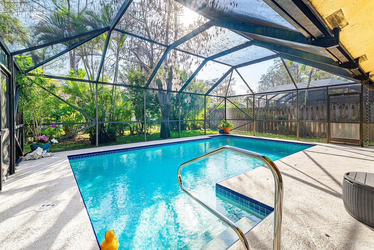 1510 Firethorn Drive