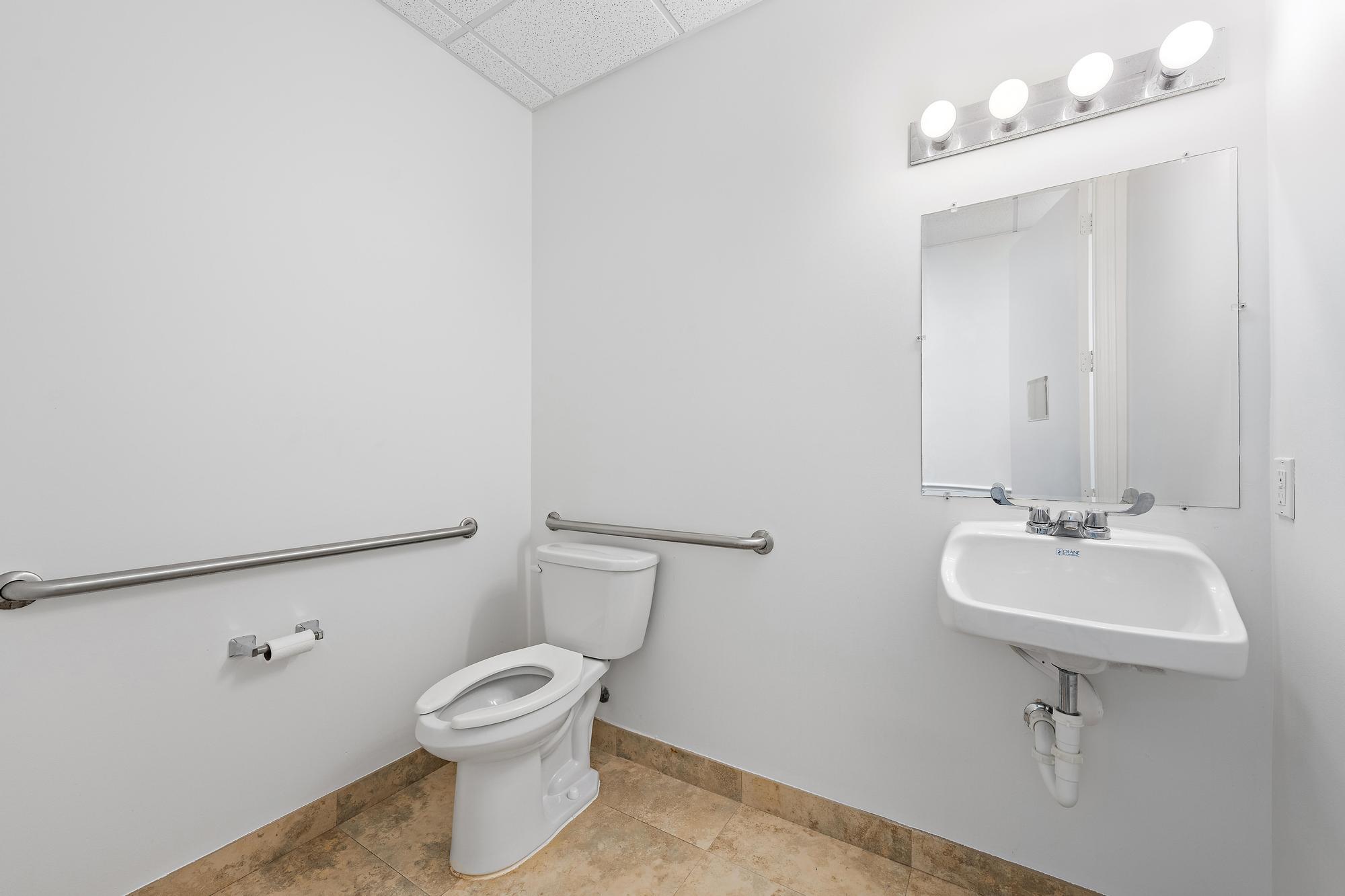 500 Village Square Crossing 202