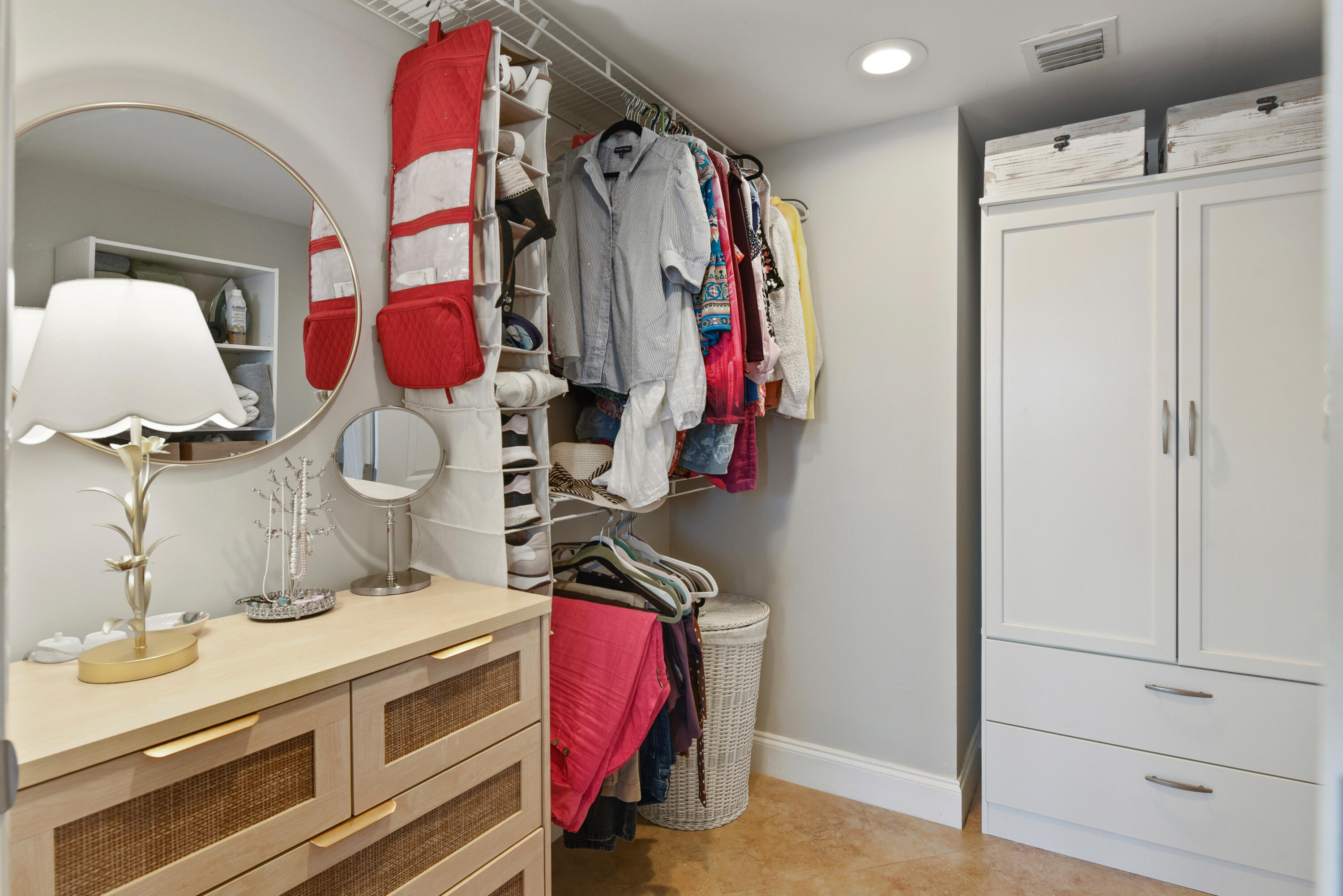 4440 NE Sandpebble Trace 104