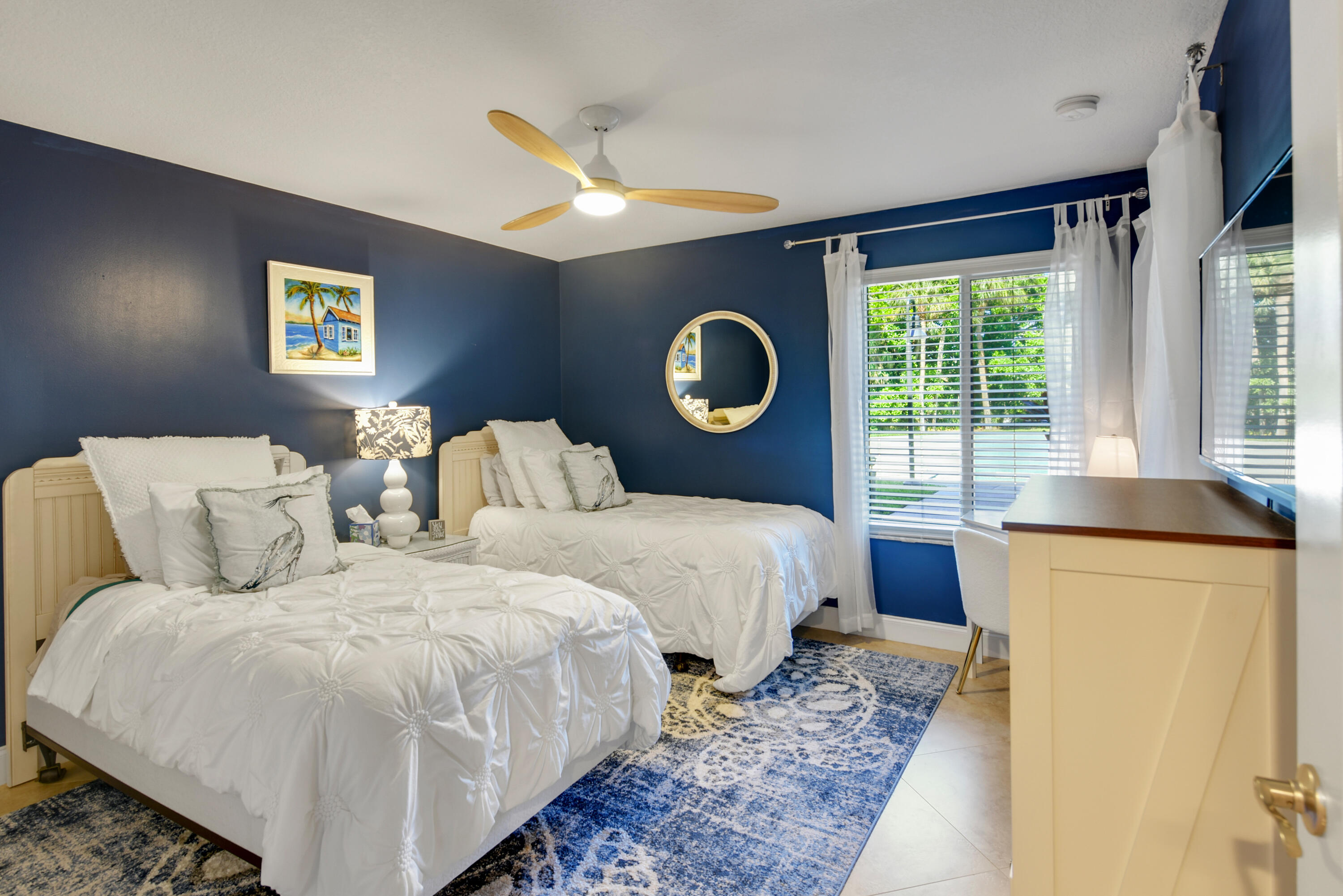 4440 NE Sandpebble Trace 104