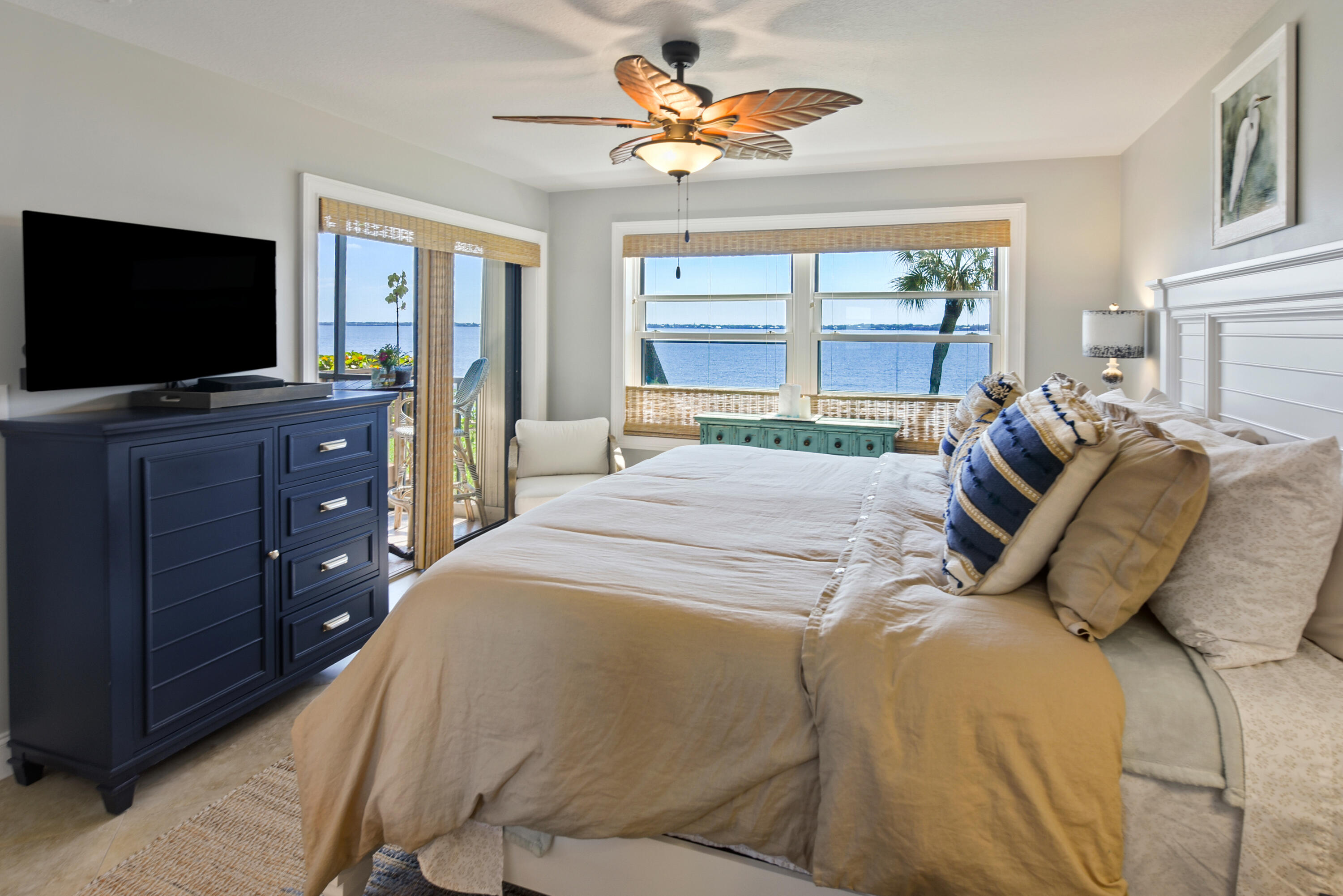 4440 NE Sandpebble Trace 104