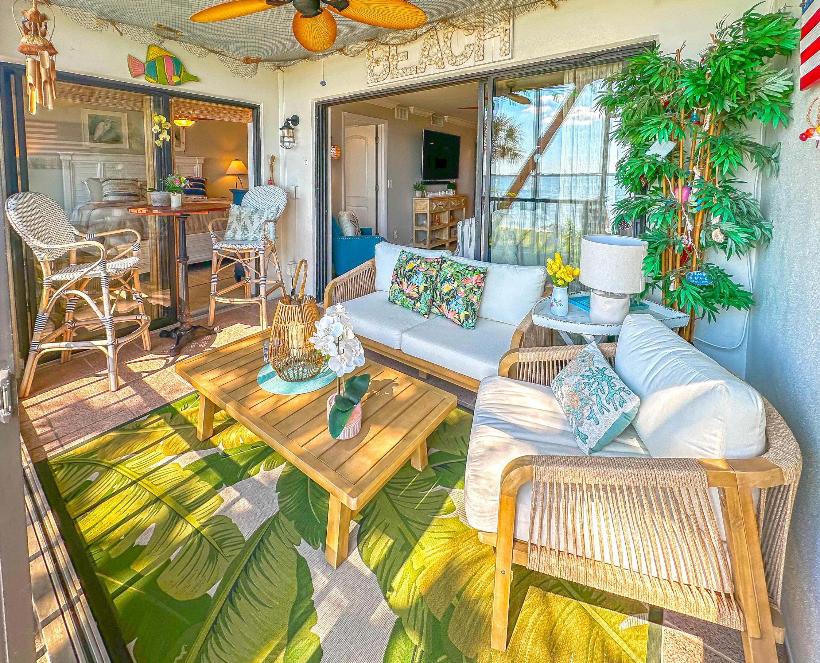 4440 NE Sandpebble Trace 104