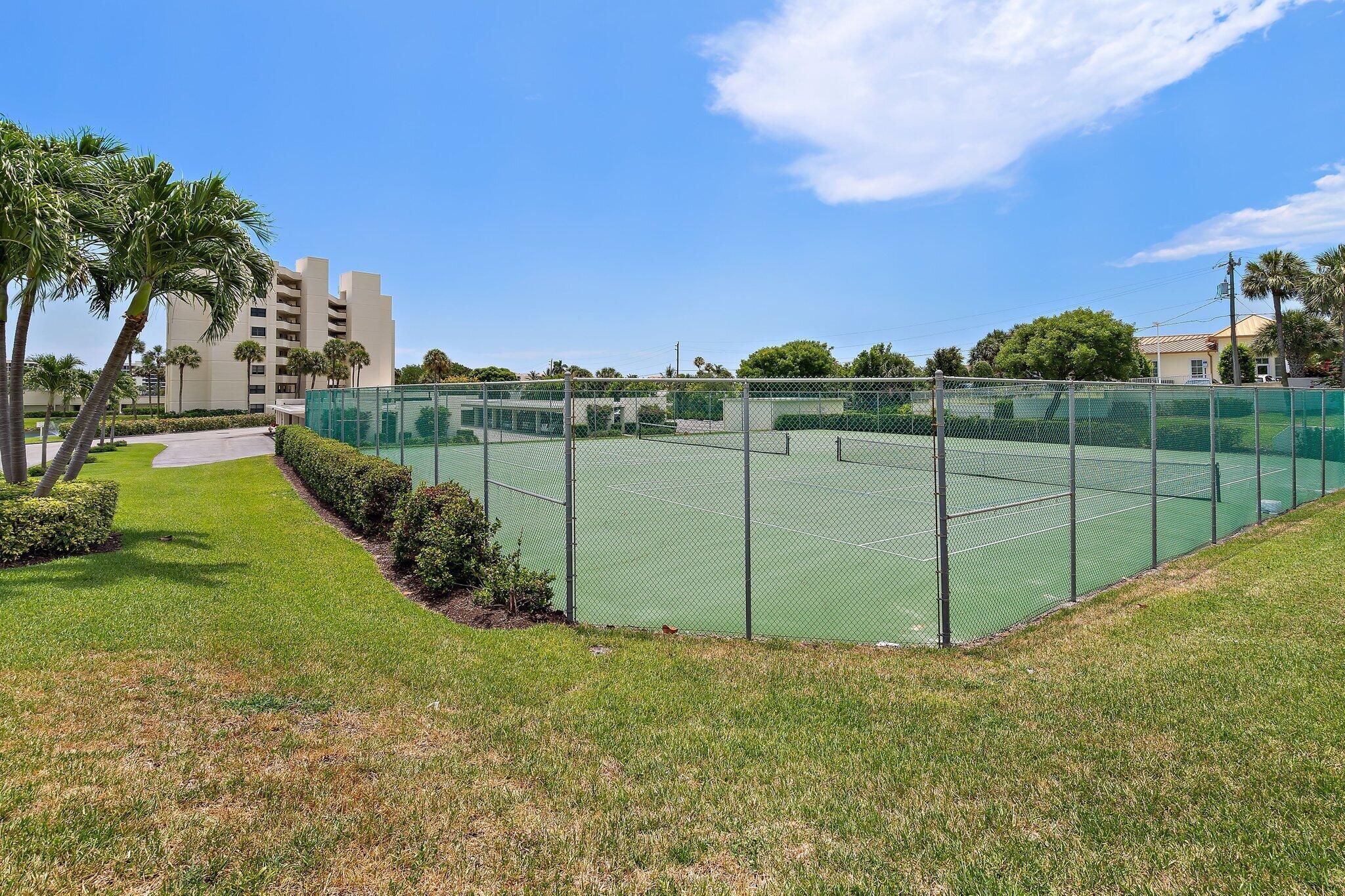 19800 Sandpointe Bay Drive 101