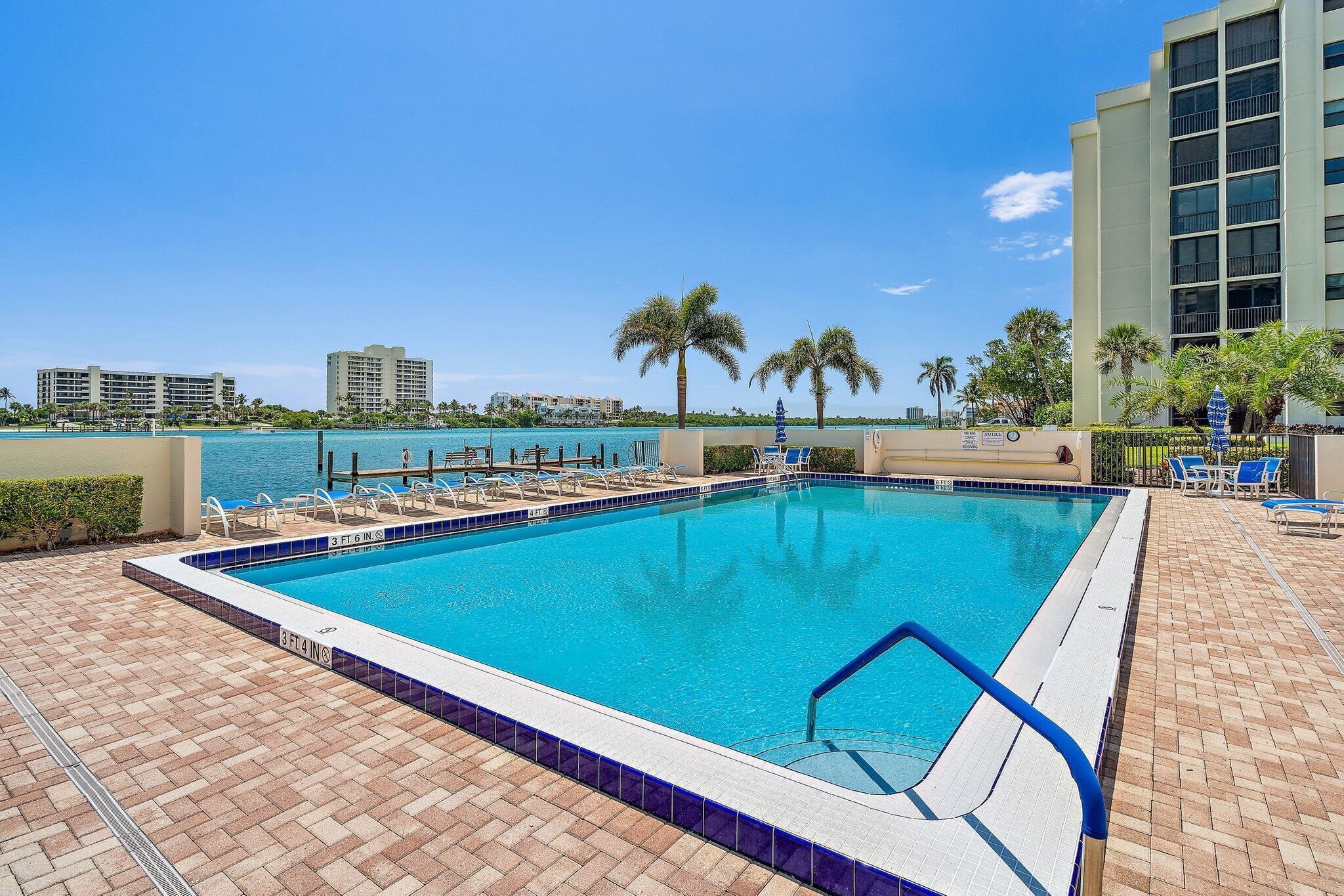 19800 Sandpointe Bay Drive 101