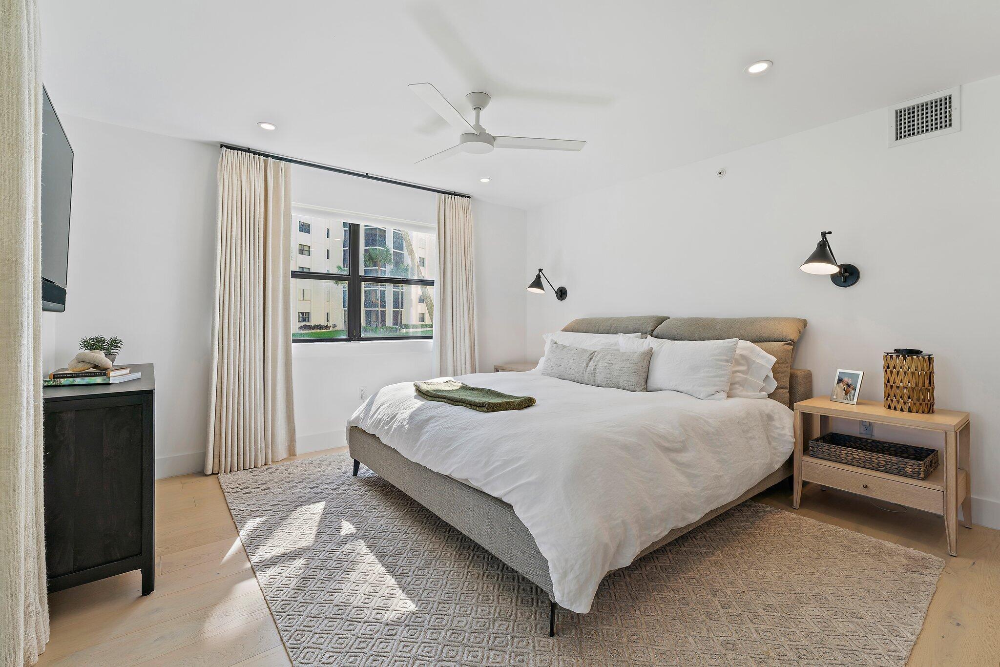 19800 Sandpointe Bay Drive 101