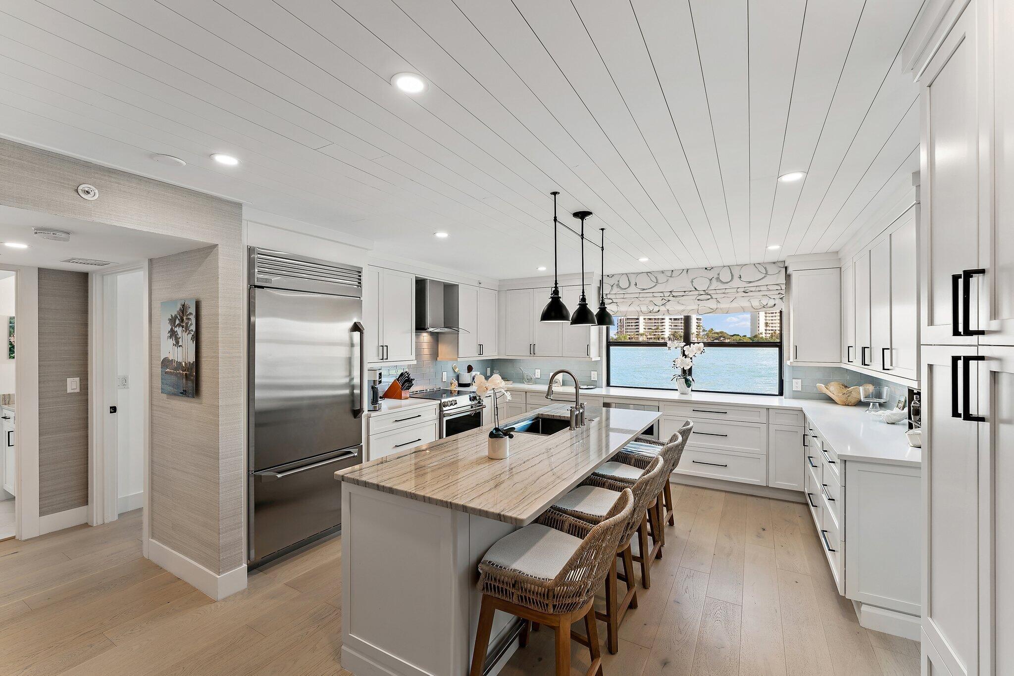 19800 Sandpointe Bay Drive 101