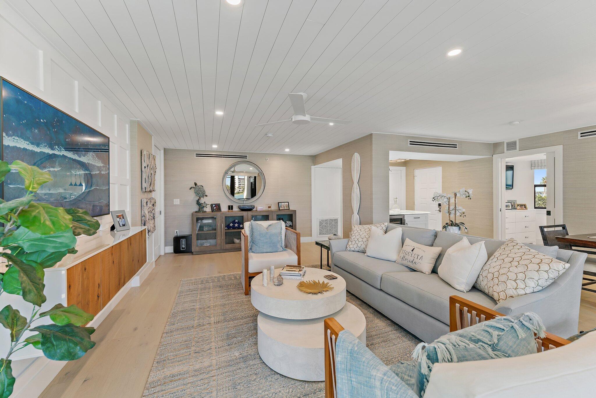 19800 Sandpointe Bay Drive 101